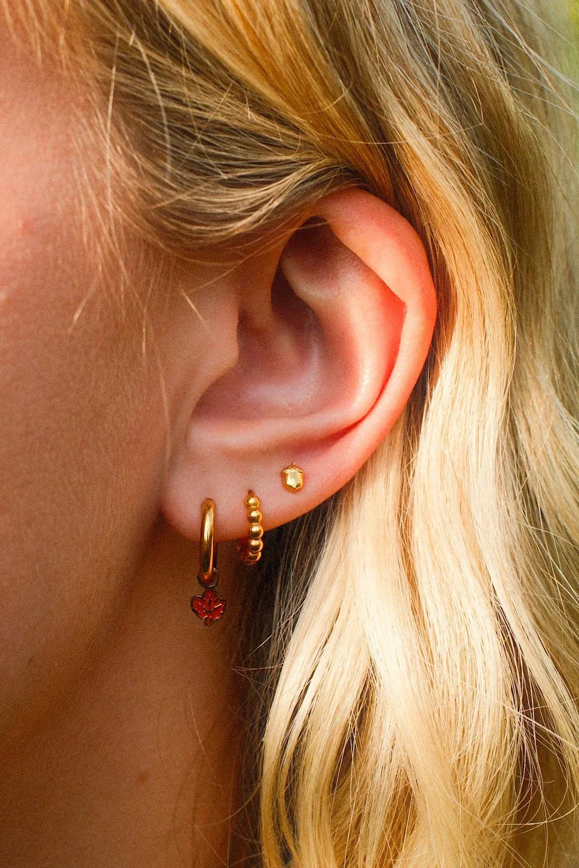 Acorn Flat Back Stud - Image 2