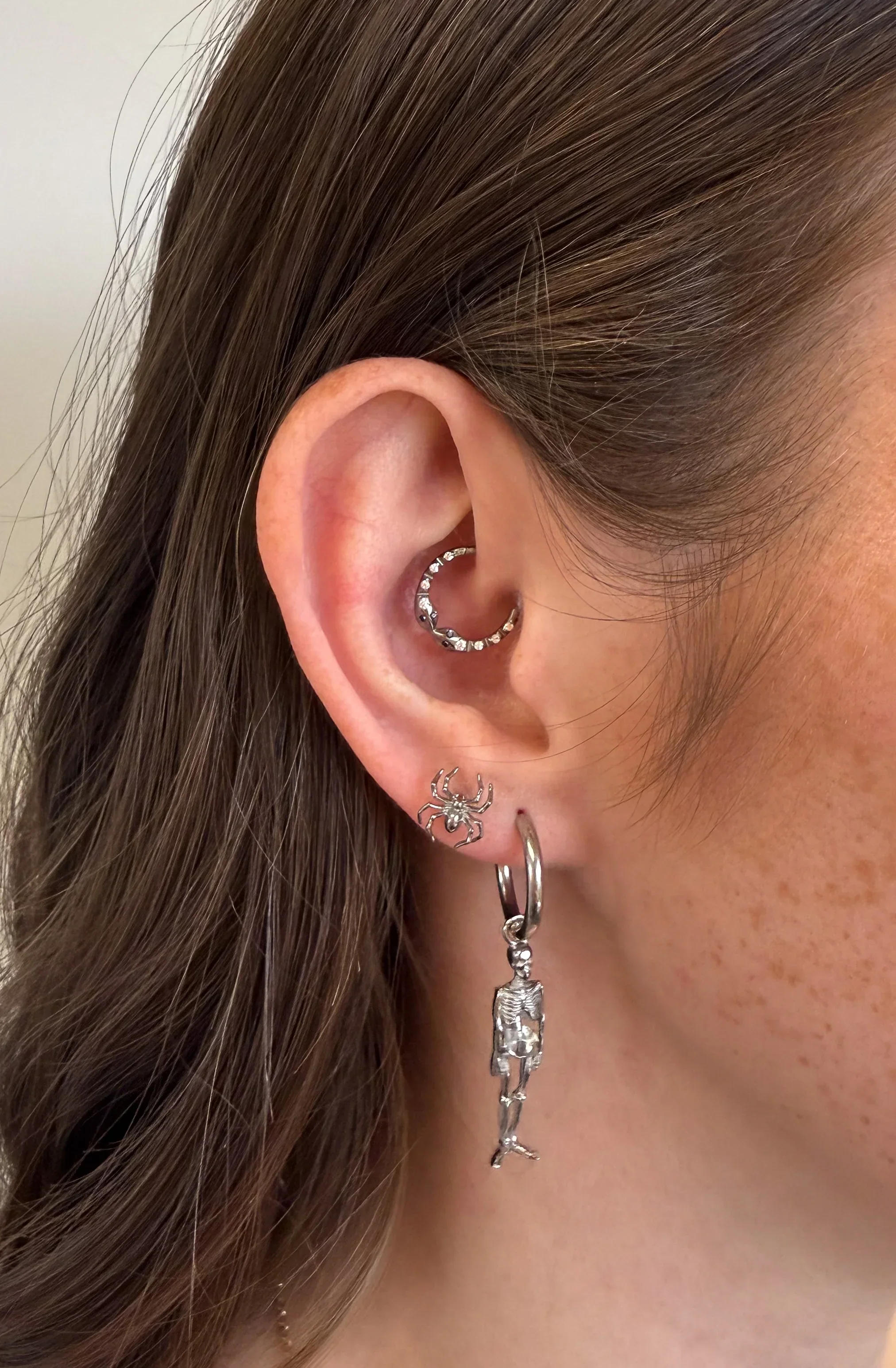Arachne Flat Back Stud - Image 4