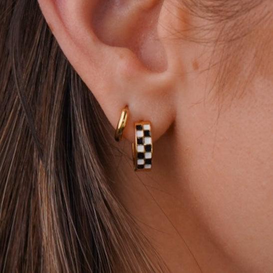 Black & White Checker Titanium Hoops - Image 2