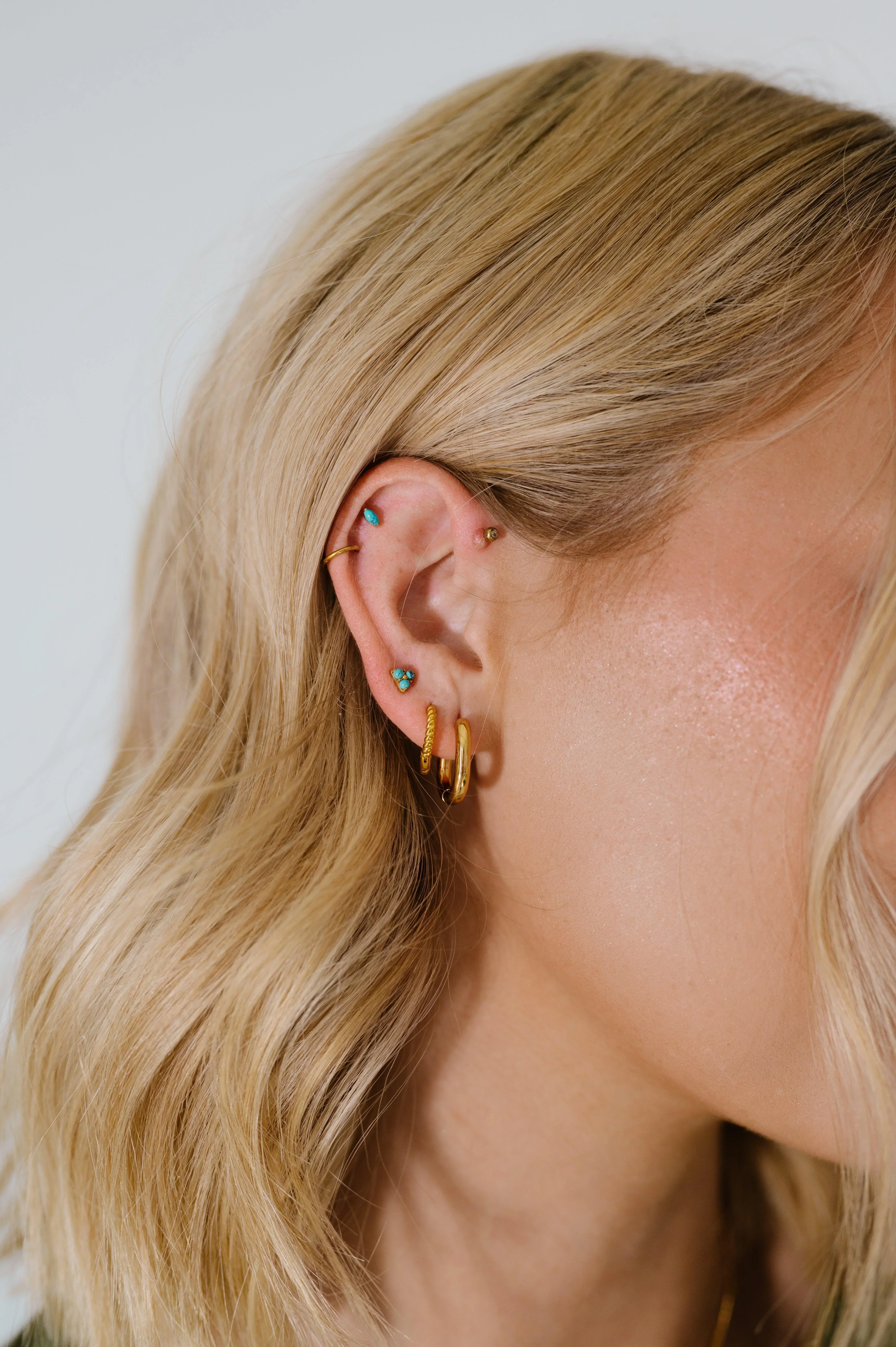 Blue Skies Marquise Flat Back Stud - Image 3
