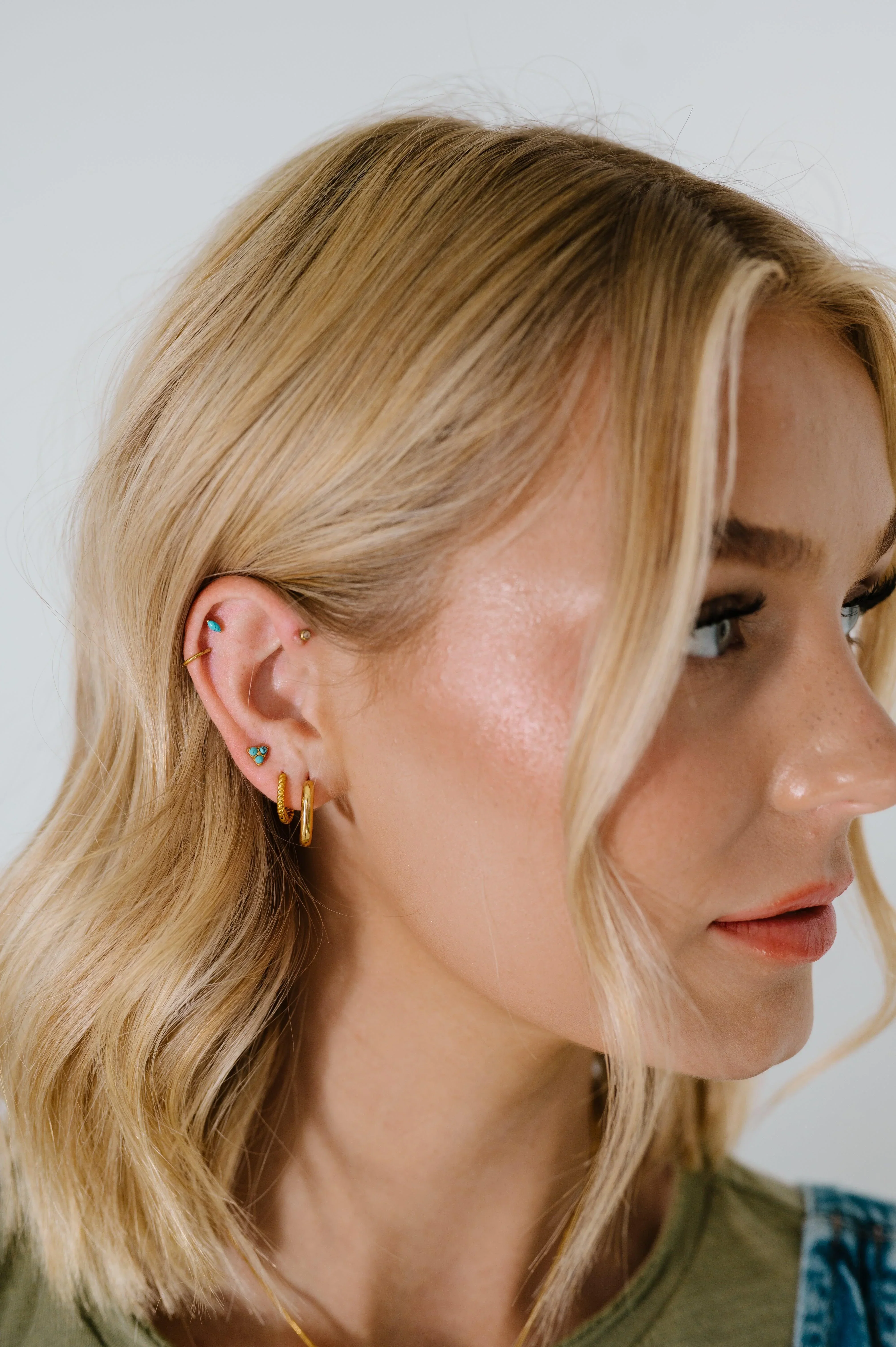 Blue Skies Marquise Flat Back Stud - Image 4