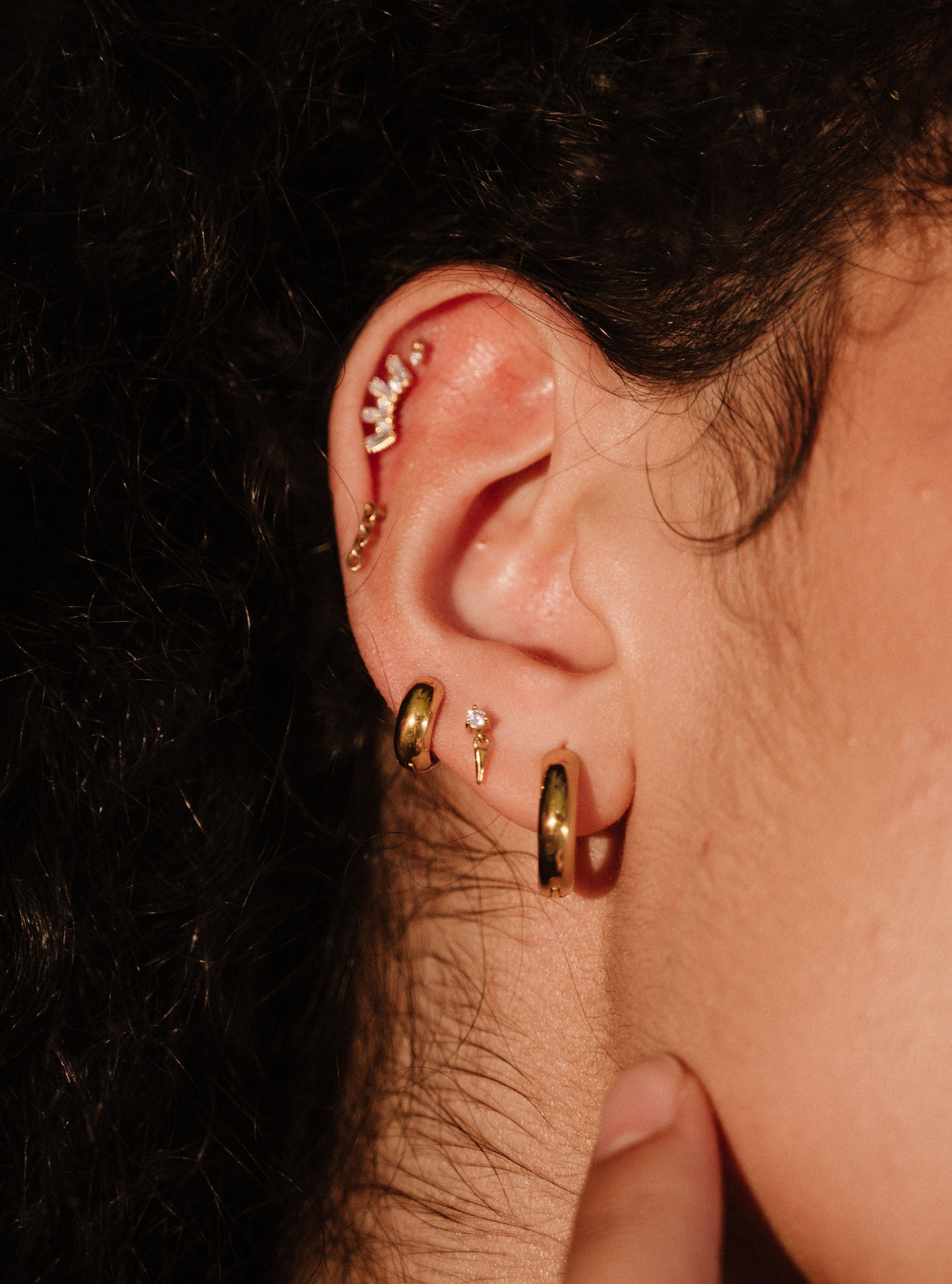 Buffy Flat Back Stud - Image 3