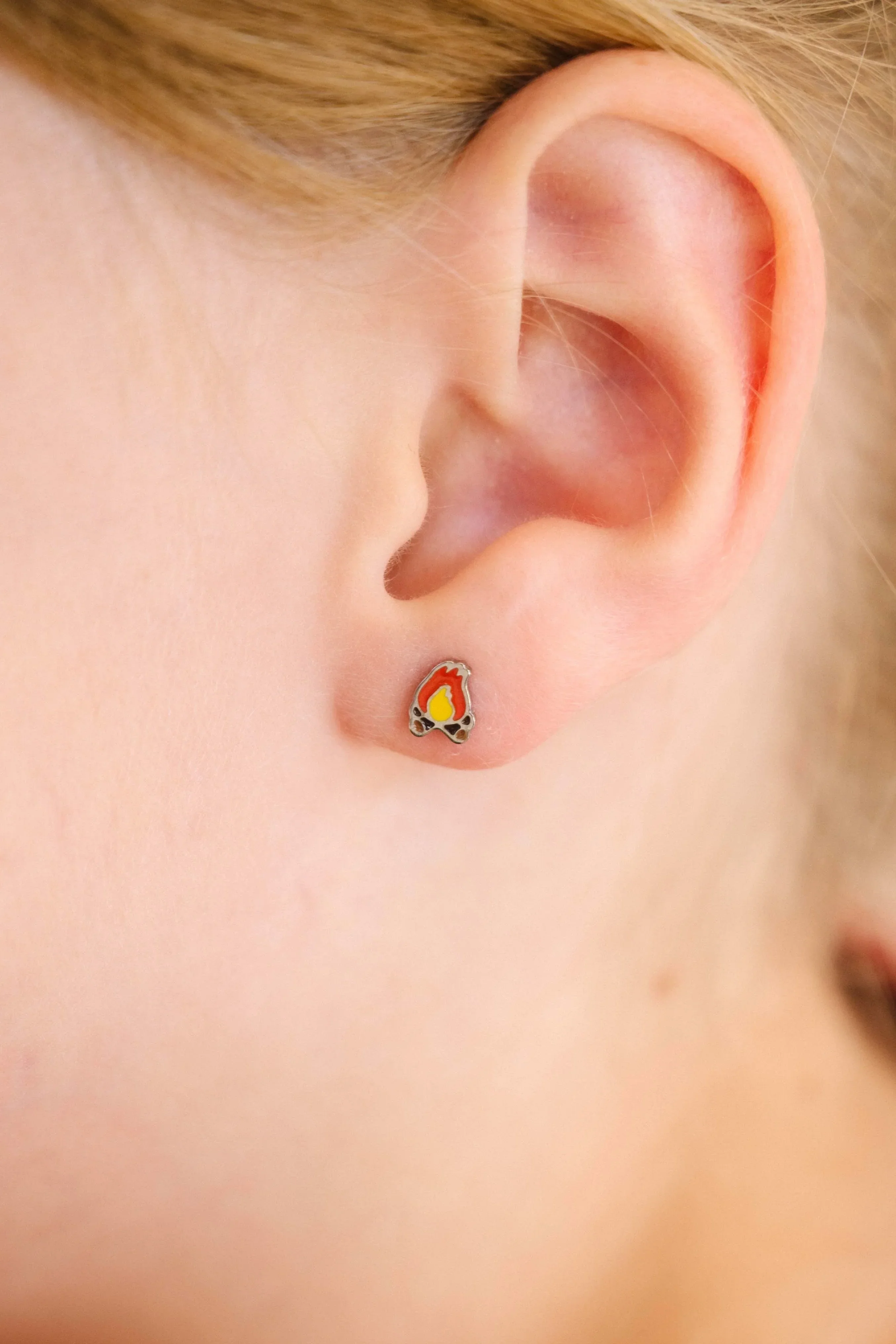 Campfire Enamel Flat Back Stud - Image 2