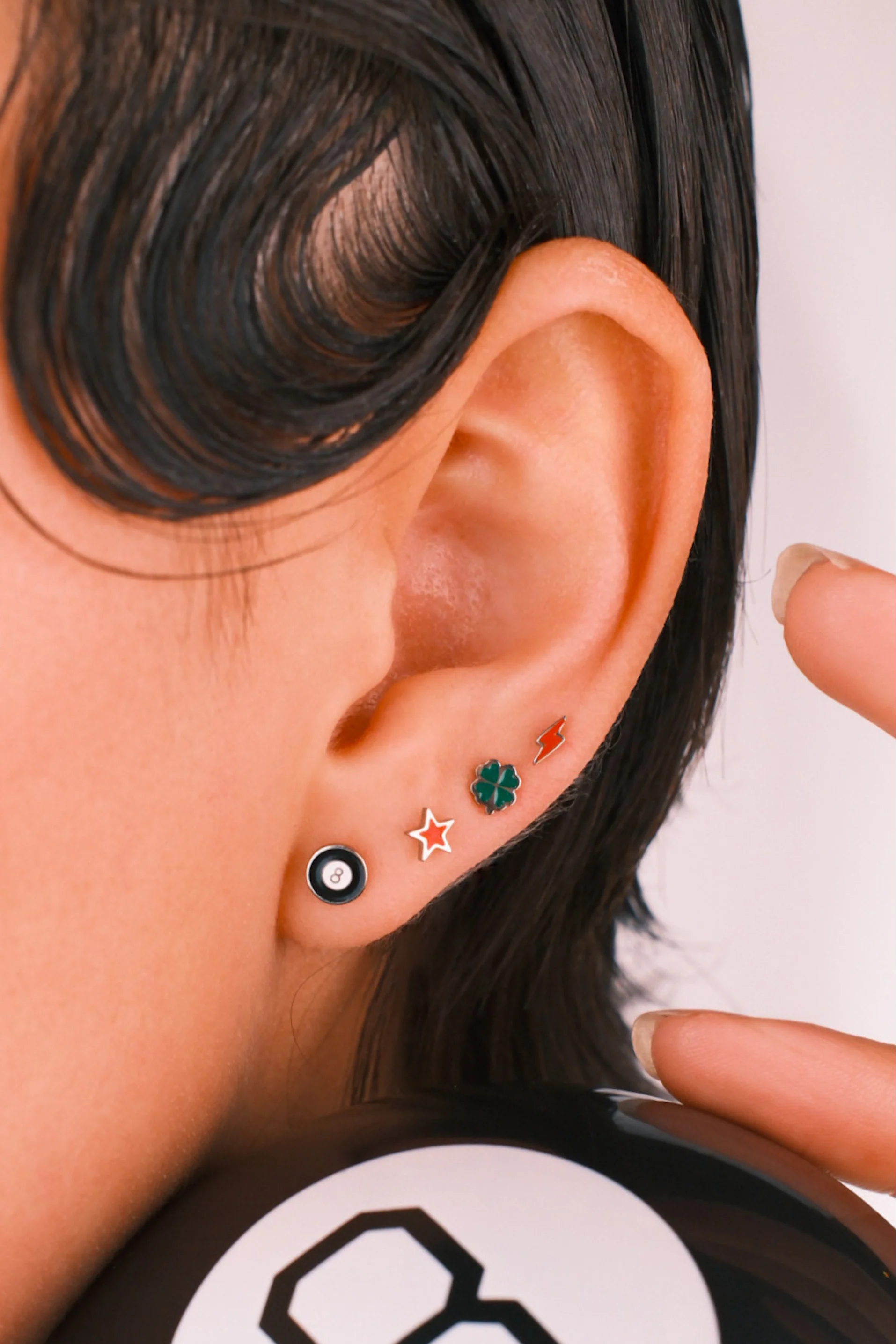 Clover Enamel Flat Back Stud - Green - Image 2