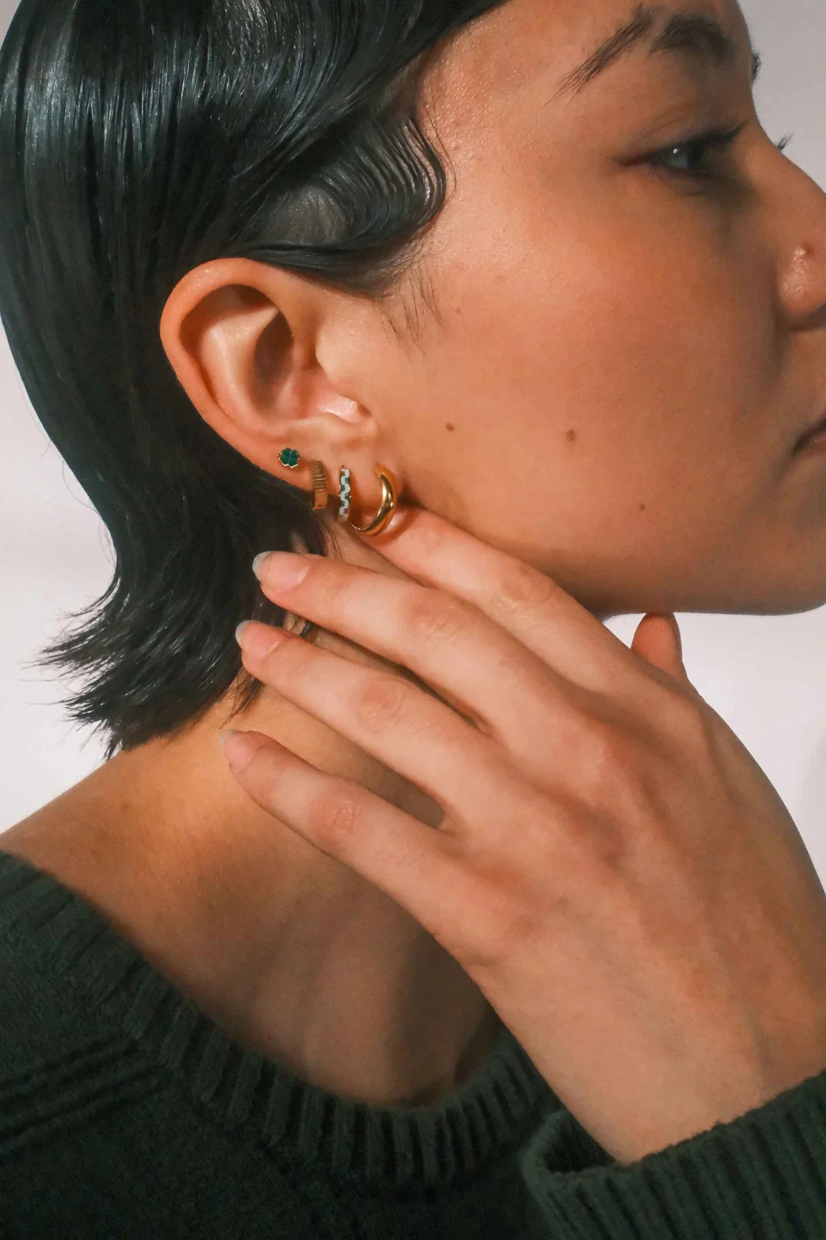 Clover Enamel Flat Back Stud - Green - Image 4