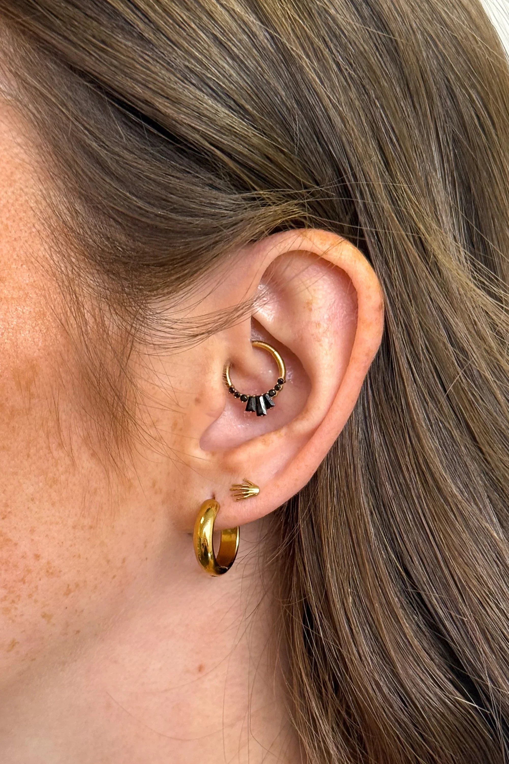 Deco Onyx Daith Hoop - Image 2