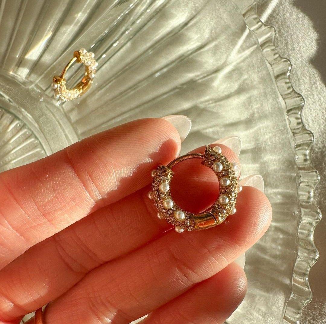 Angelic Diamond and Pearl Hoops - Image 8