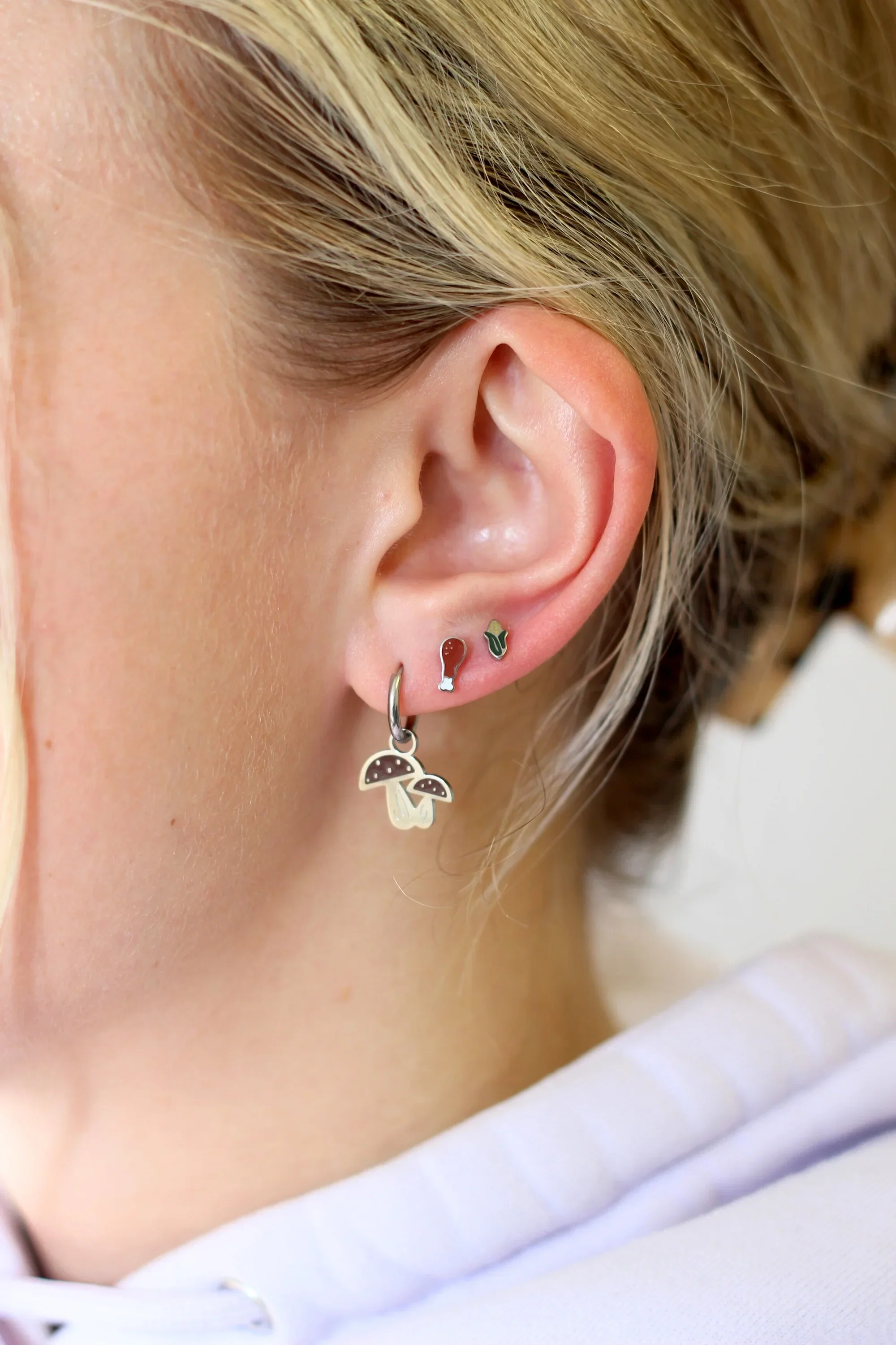 Ear of Corn Enamel Flat Back Stud - Image 4