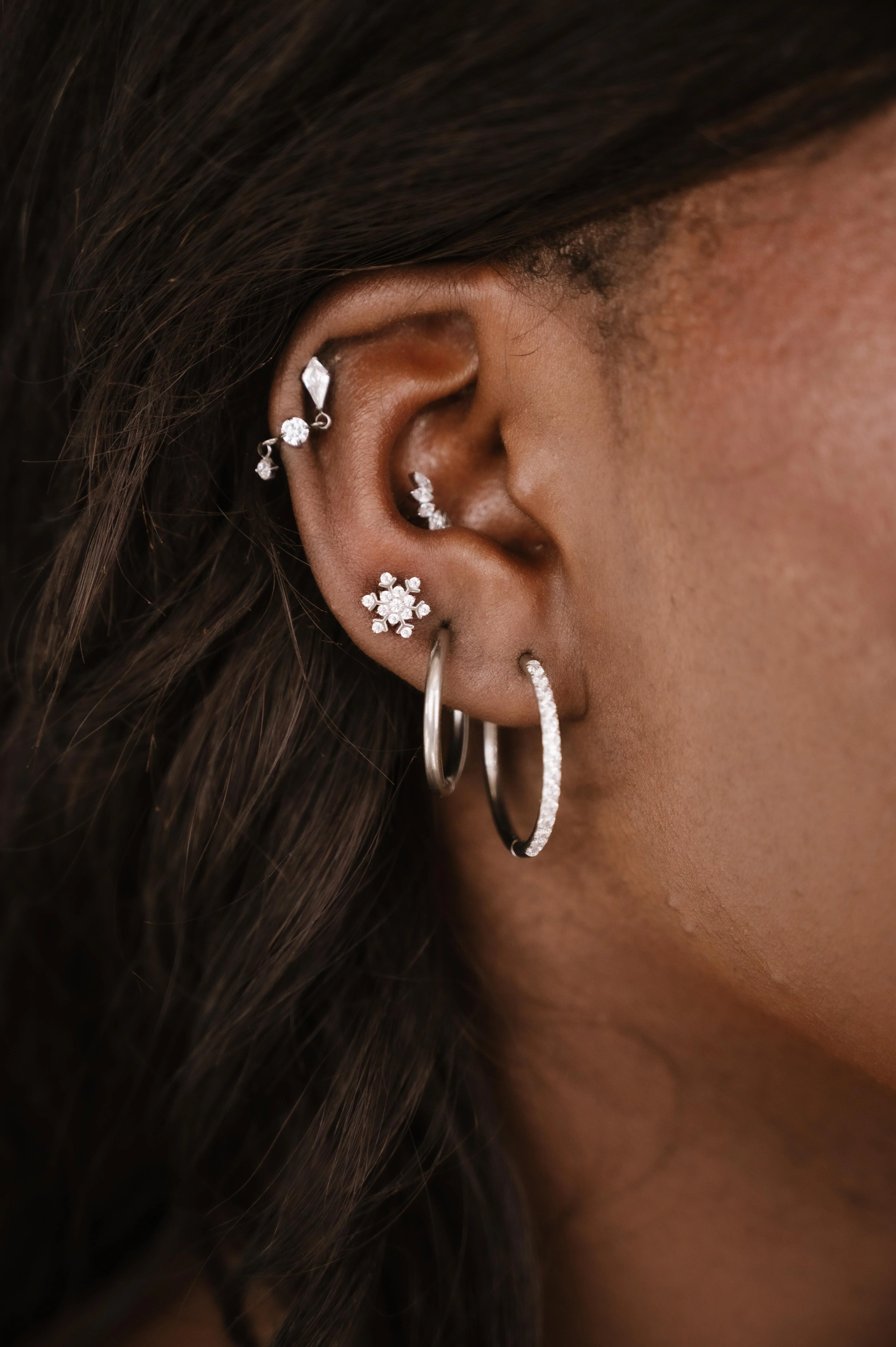Frostine Flat Back Stud - Image 5