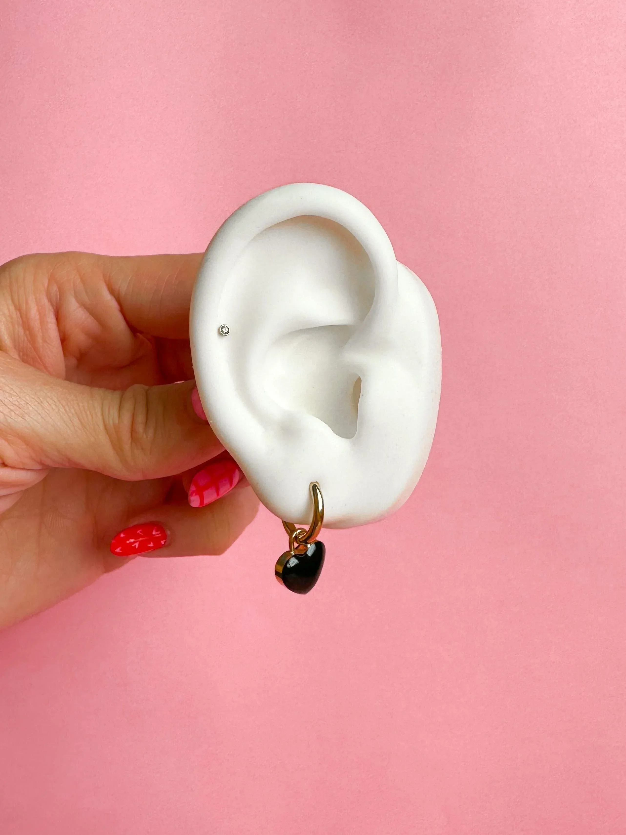 Cold, Dead Heart Hoops - Image 5