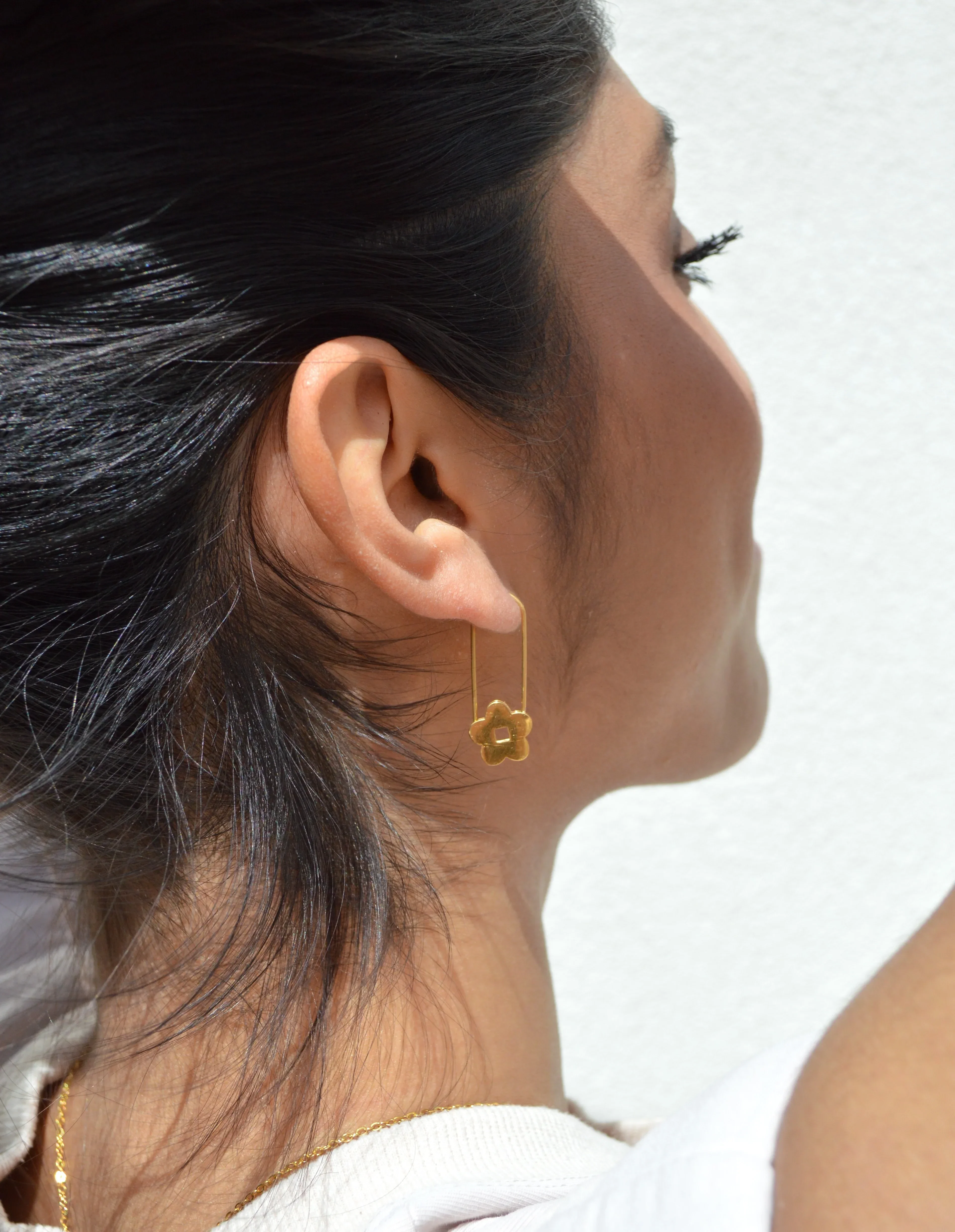 Golden Daisy Hoops - Image 2