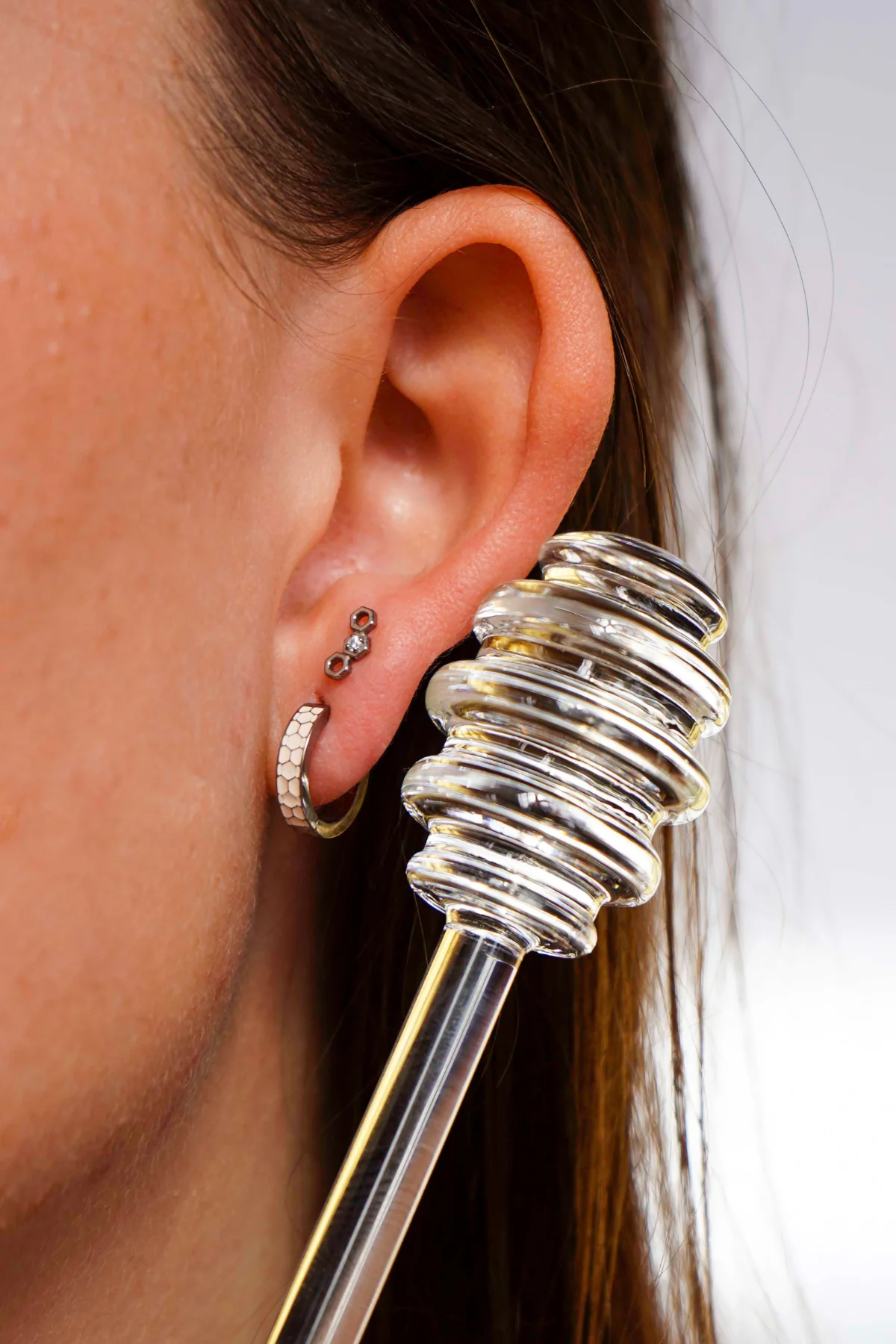 Honeycomb Flat Back Stud - Image 3