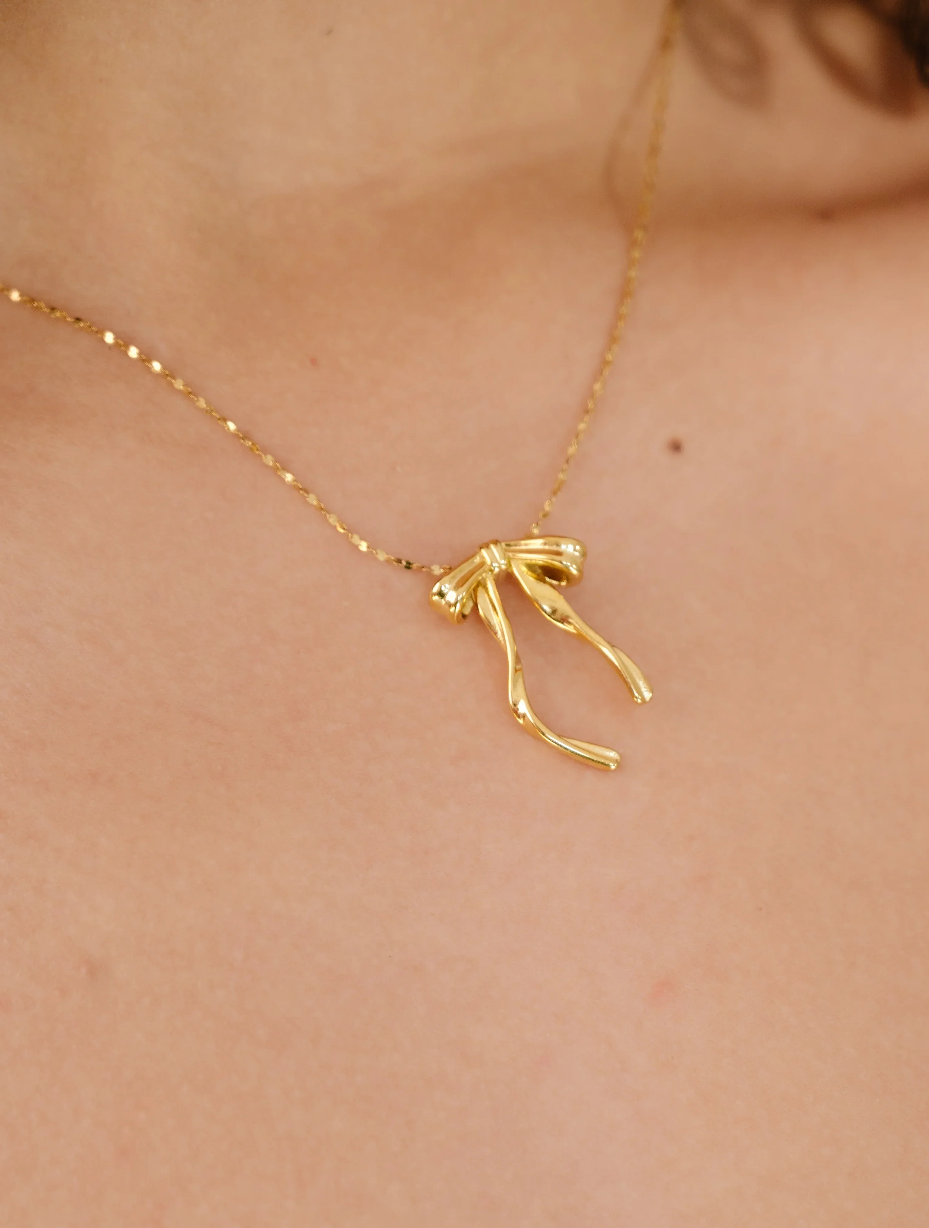 Jolie Ribbon Necklace - Image 5