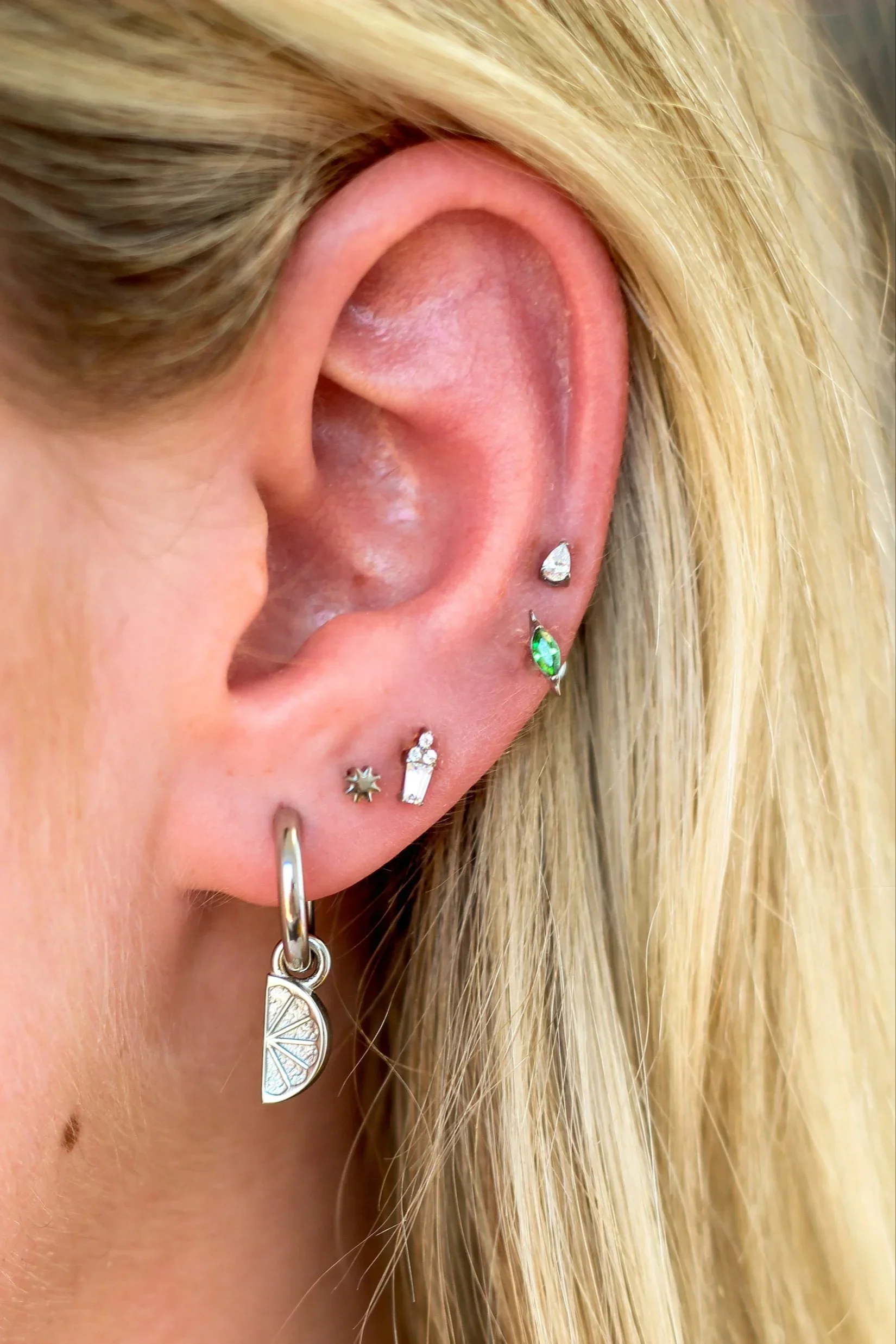 Lemon-Lime Soda Drop Flat Back Stud - Image 3