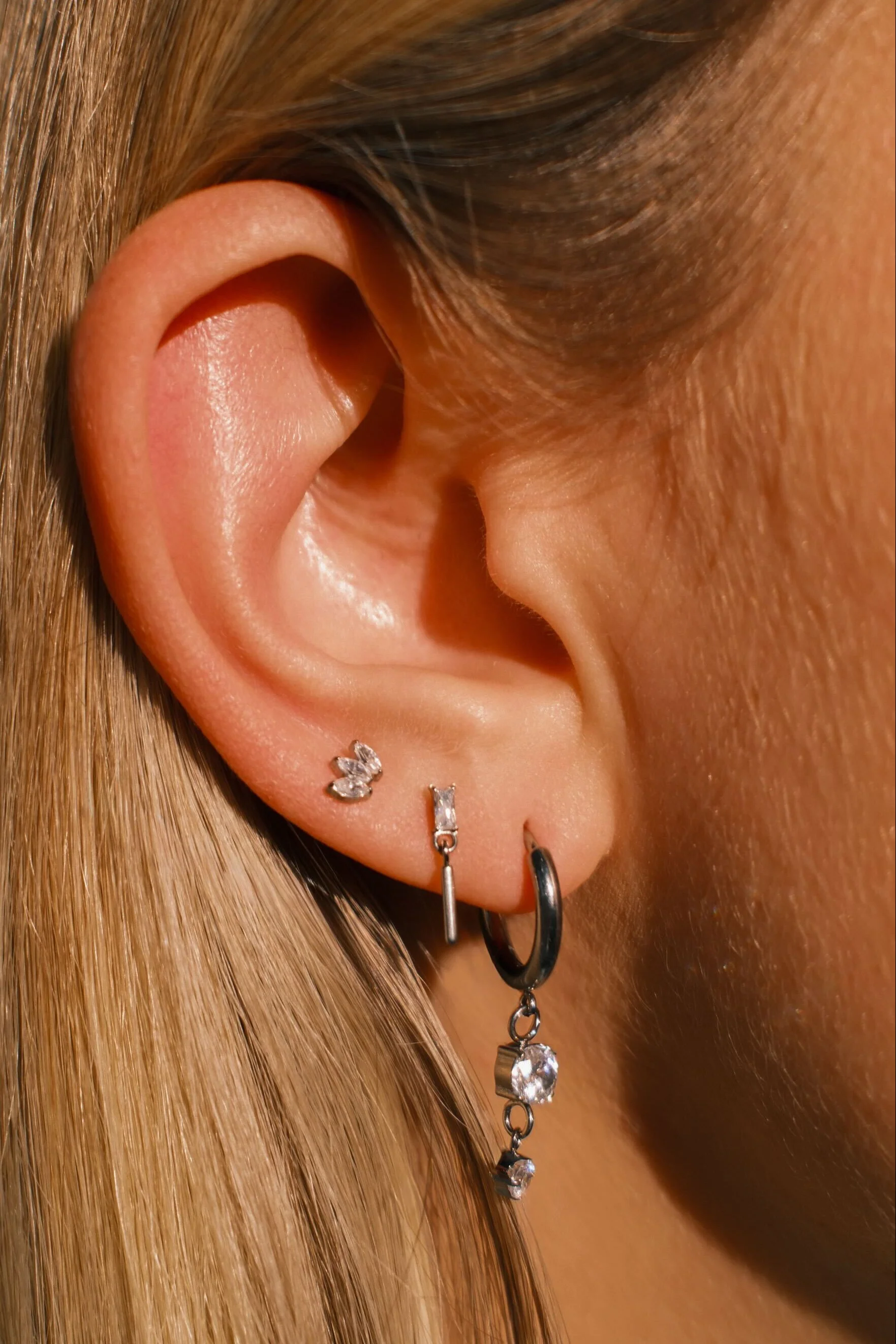 Lucent Hoops - Image 3