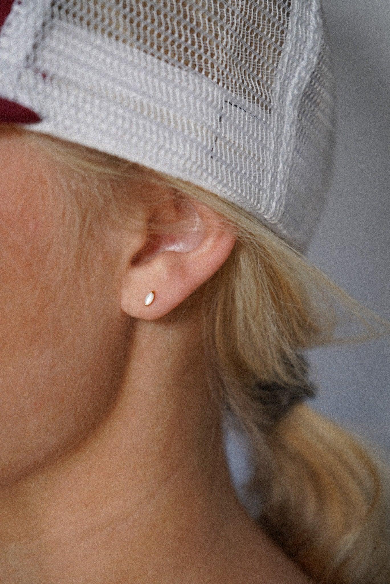 Moonstone Marquise Flat Back Stud - Image 2