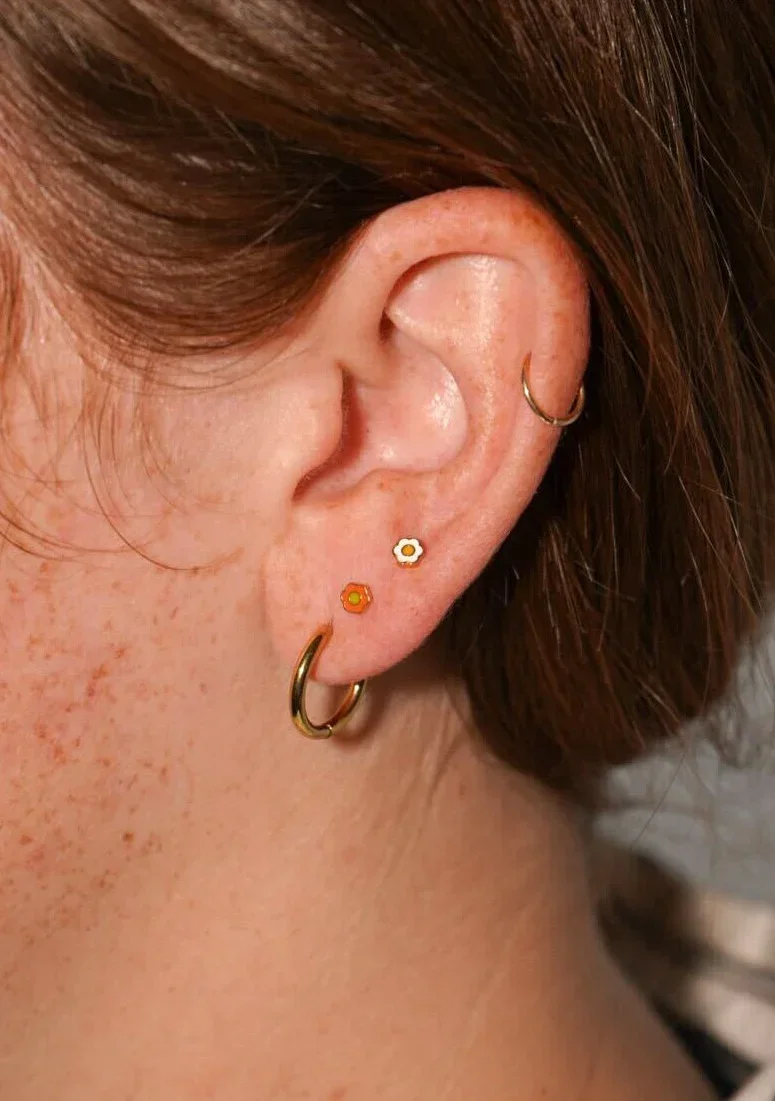 Orange Enamel Daisy Flat Back Stud - Image 4