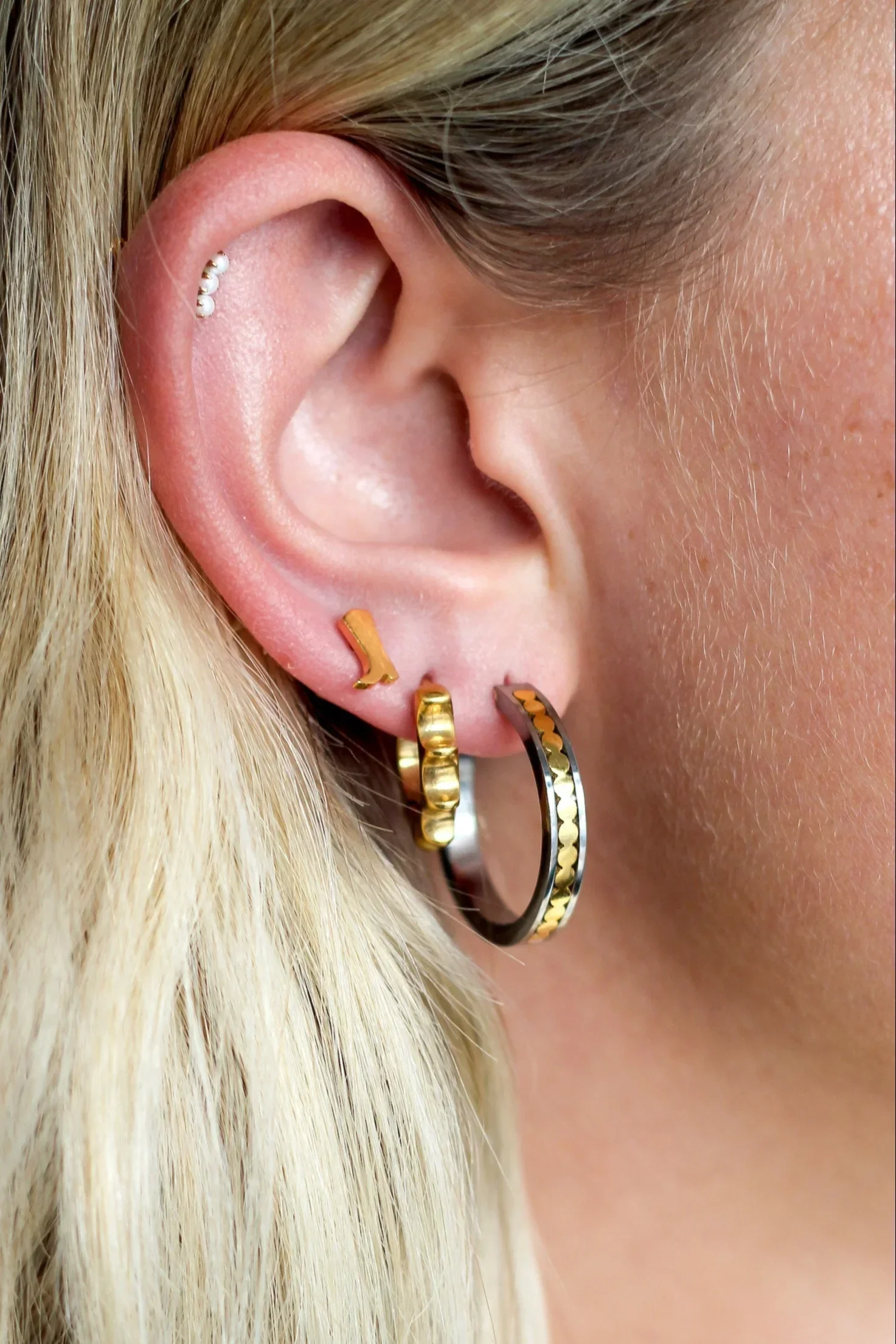 Outlaw Titanium Hoops - Image 3