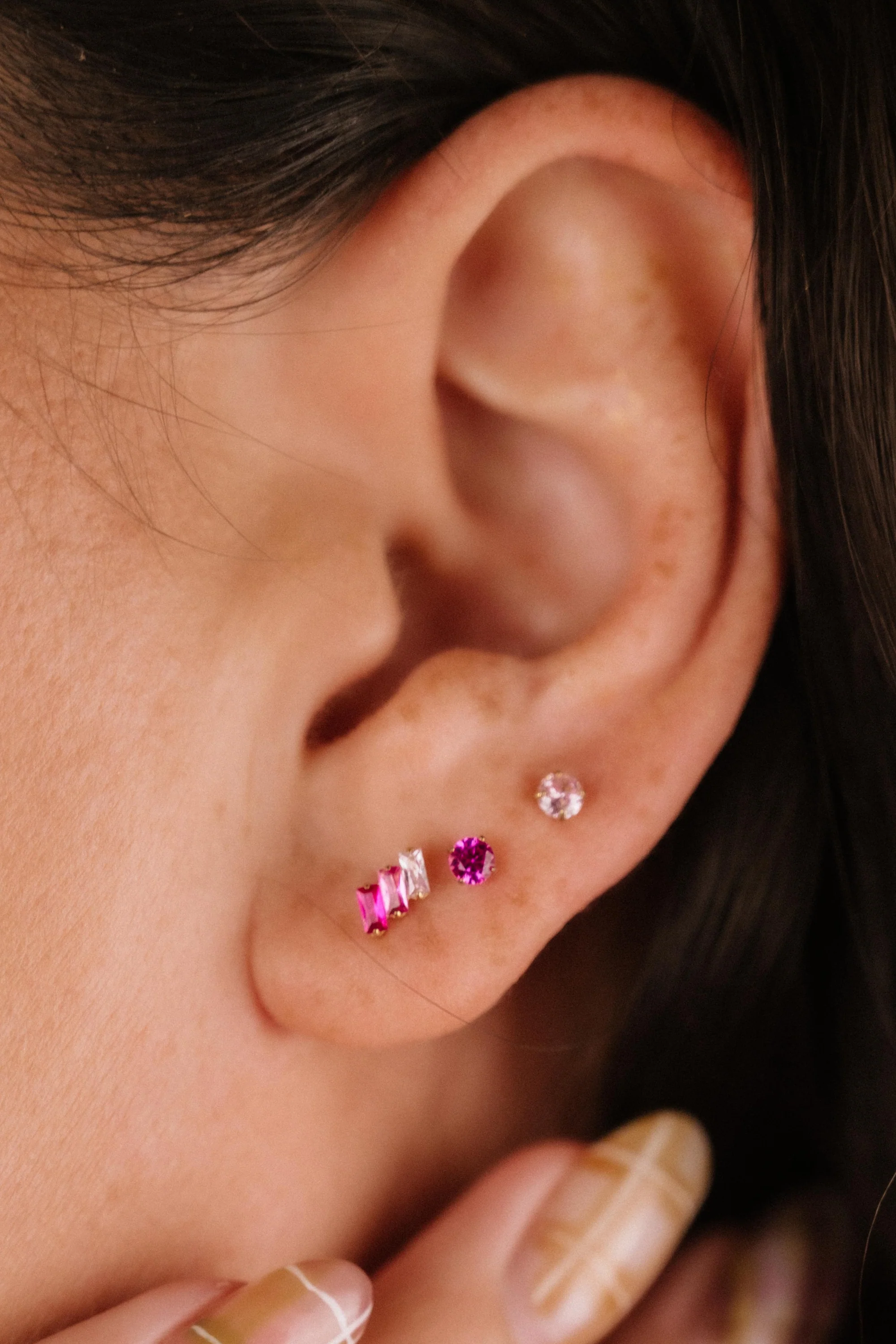 Light Pink Gem Flat Back Stud - Image 3