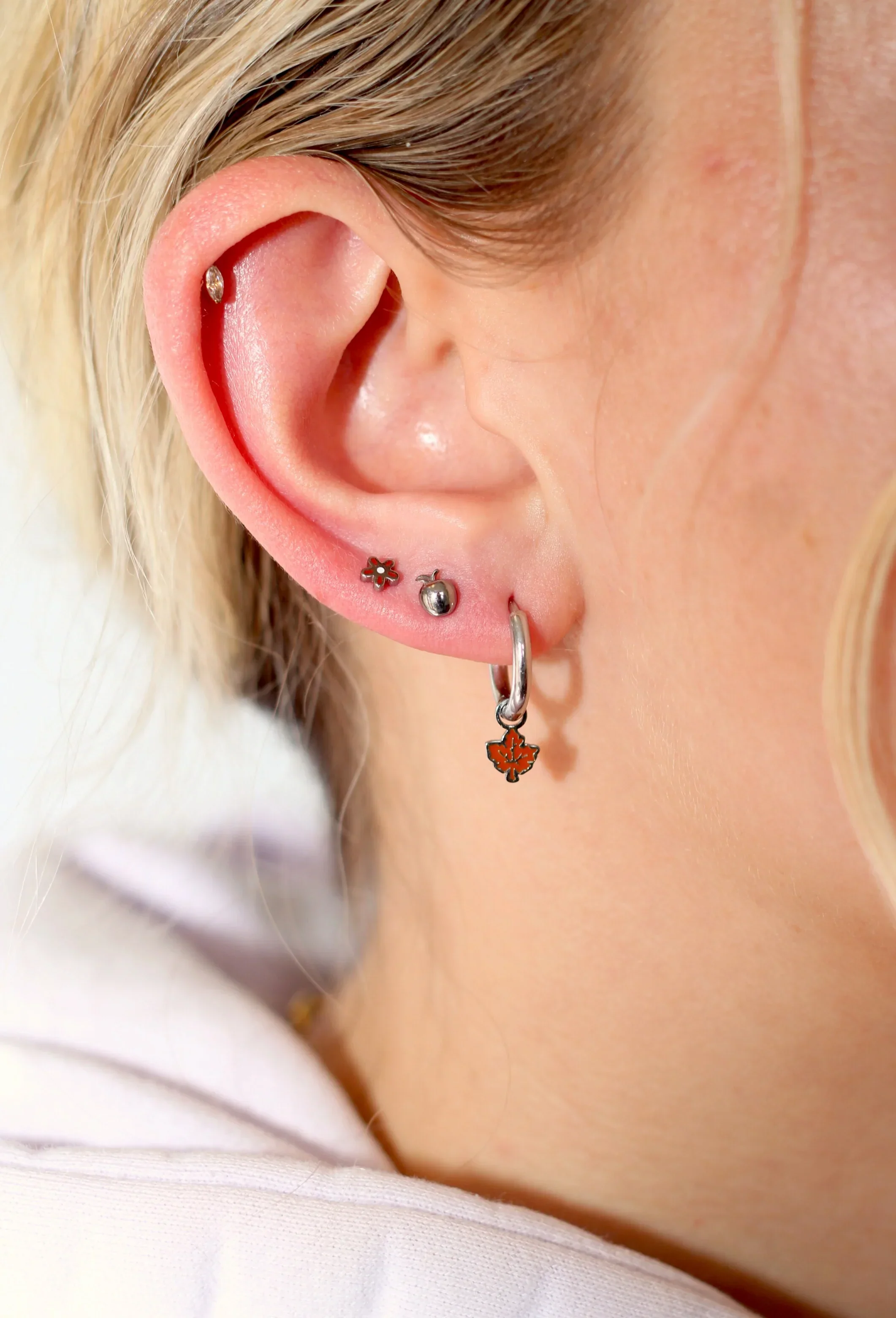 Polished Apple Flat Back Stud - Image 4