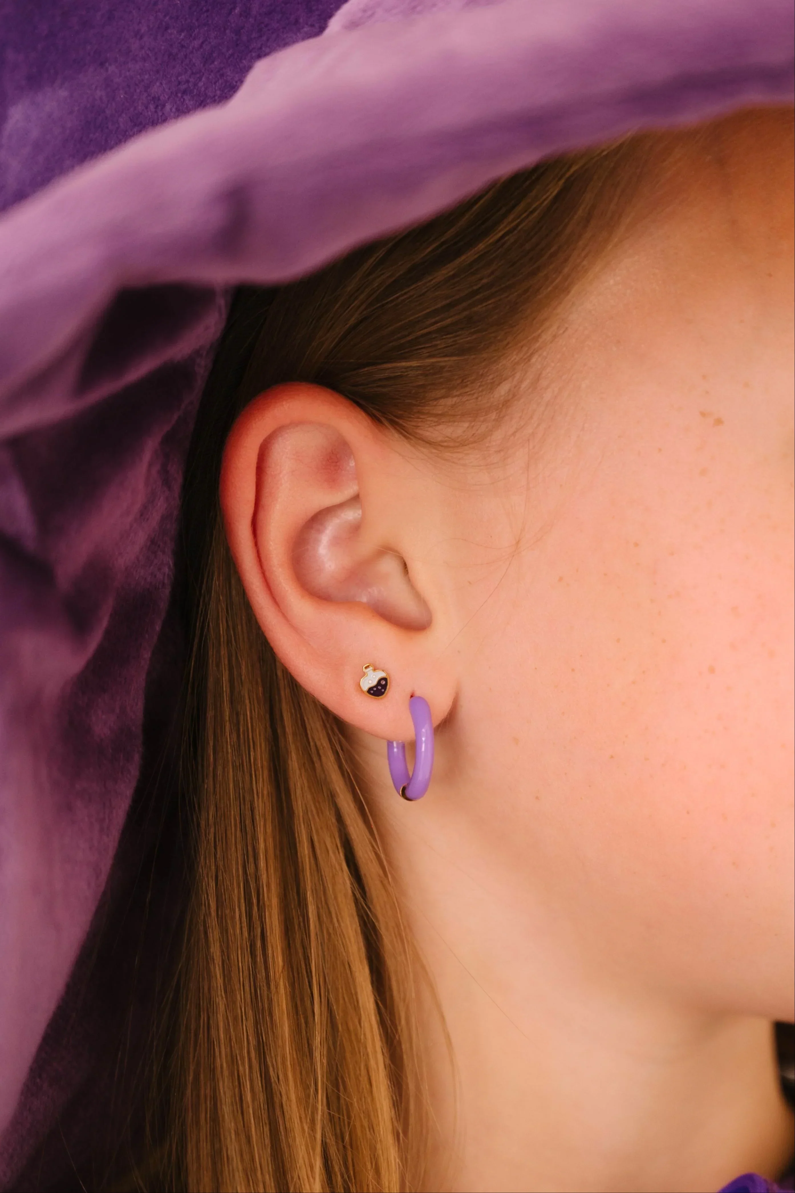Potion Bottle Enamel Flat Back Stud - Image 2