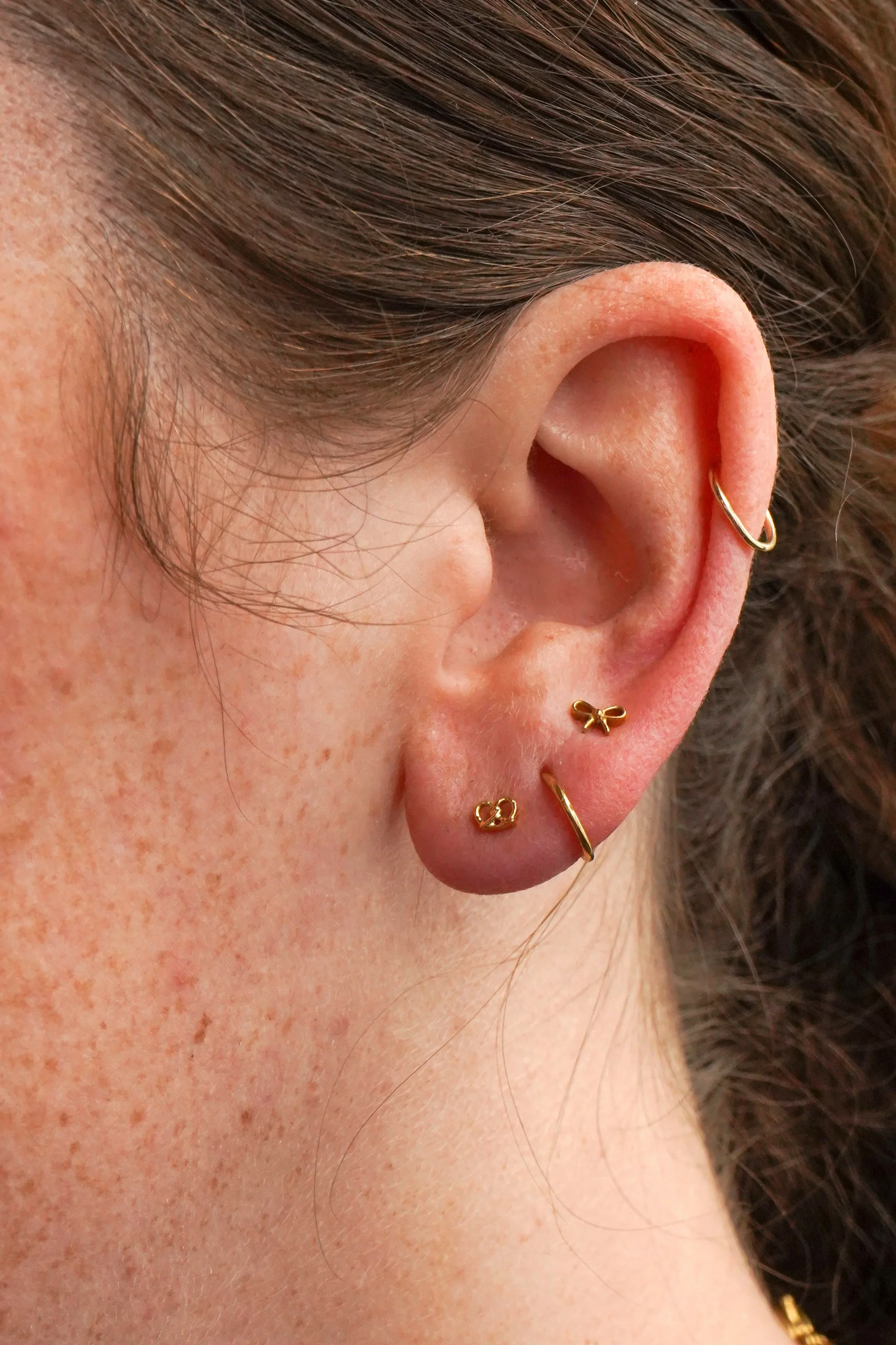 Pretzel Flat Back Stud - Image 4