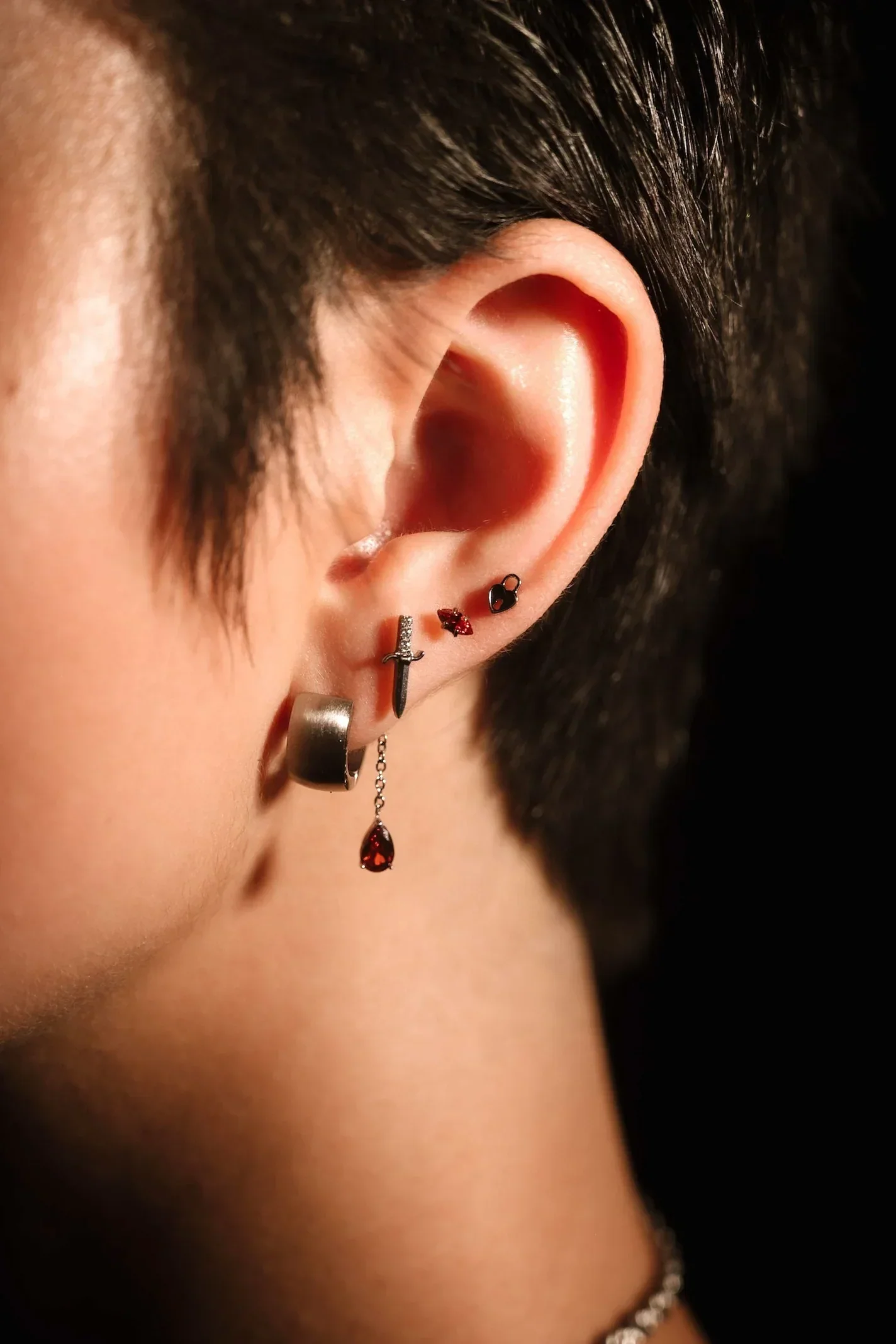 Prong-Set Marquise Flat Back Stud - Garnet - Image 4