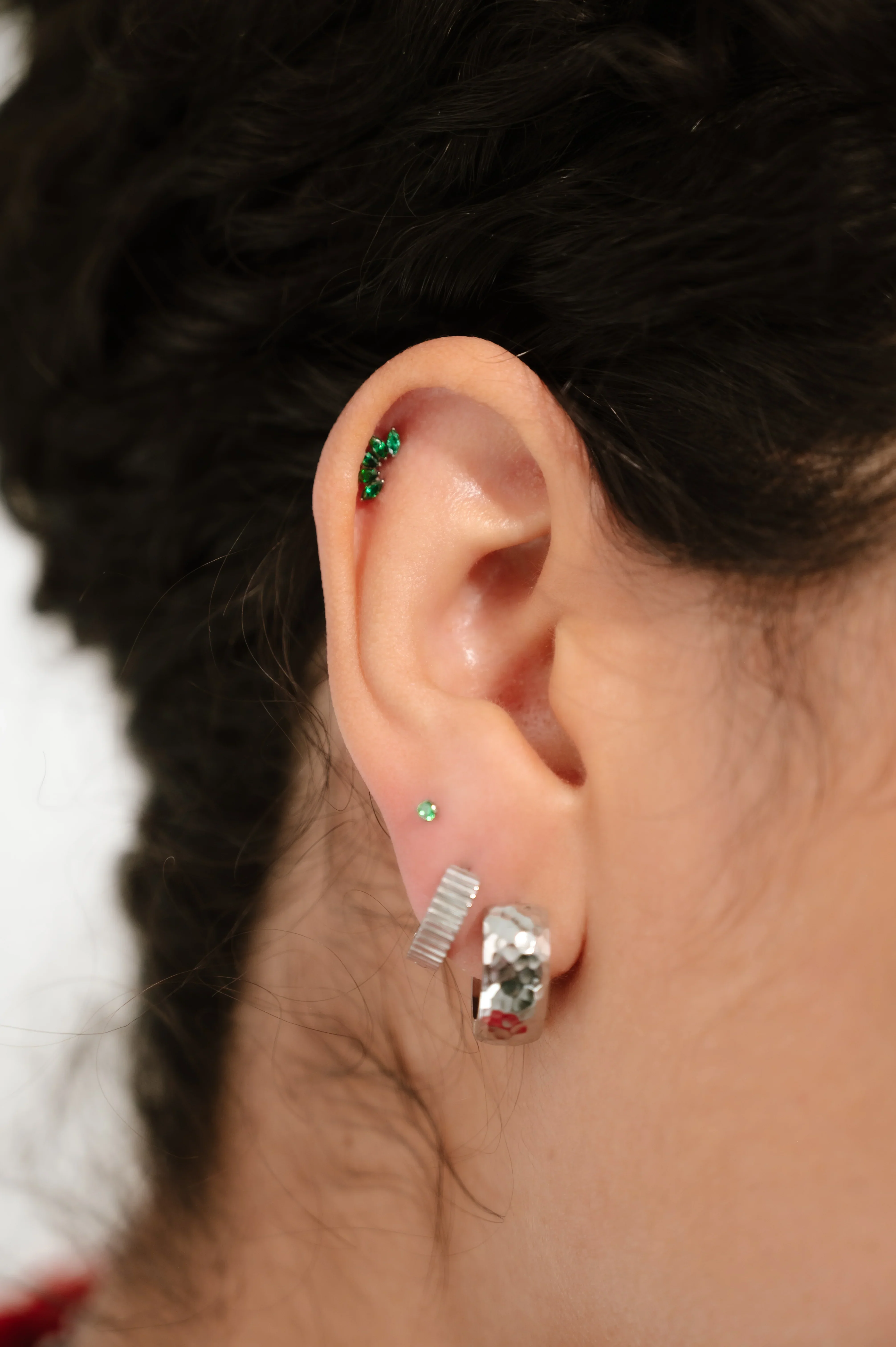 Deco Marquise Fan Flat Back Stud - Green - Image 3