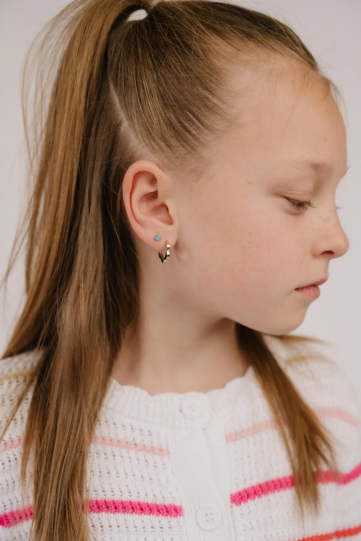 Scalloped Daisy Titanium Hoops - Image 3