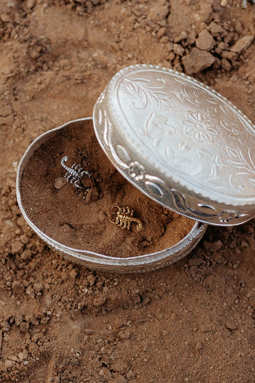 Scorpion Flat Back Stud - Image 3