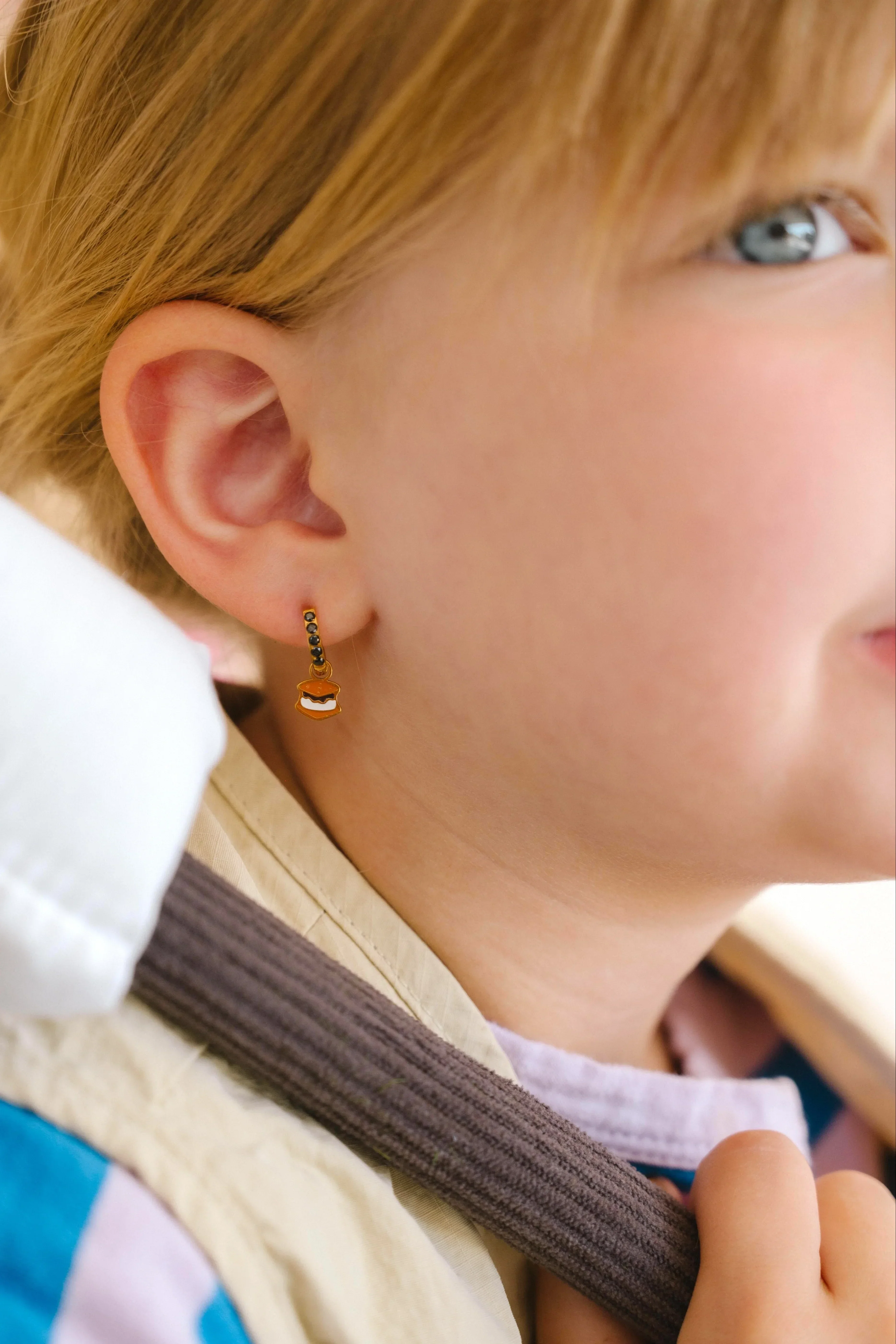 S'mores Enamel Hoop Charm - Image 3