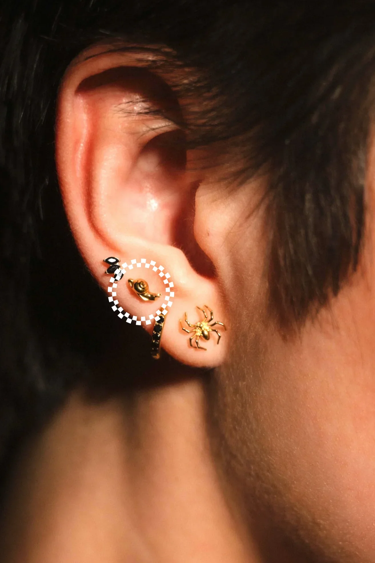 Snail Flat Back Stud - Image 2