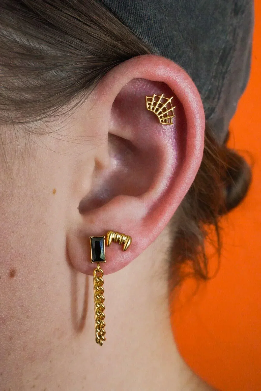 Spiderweb Flat Back Stud - Image 4