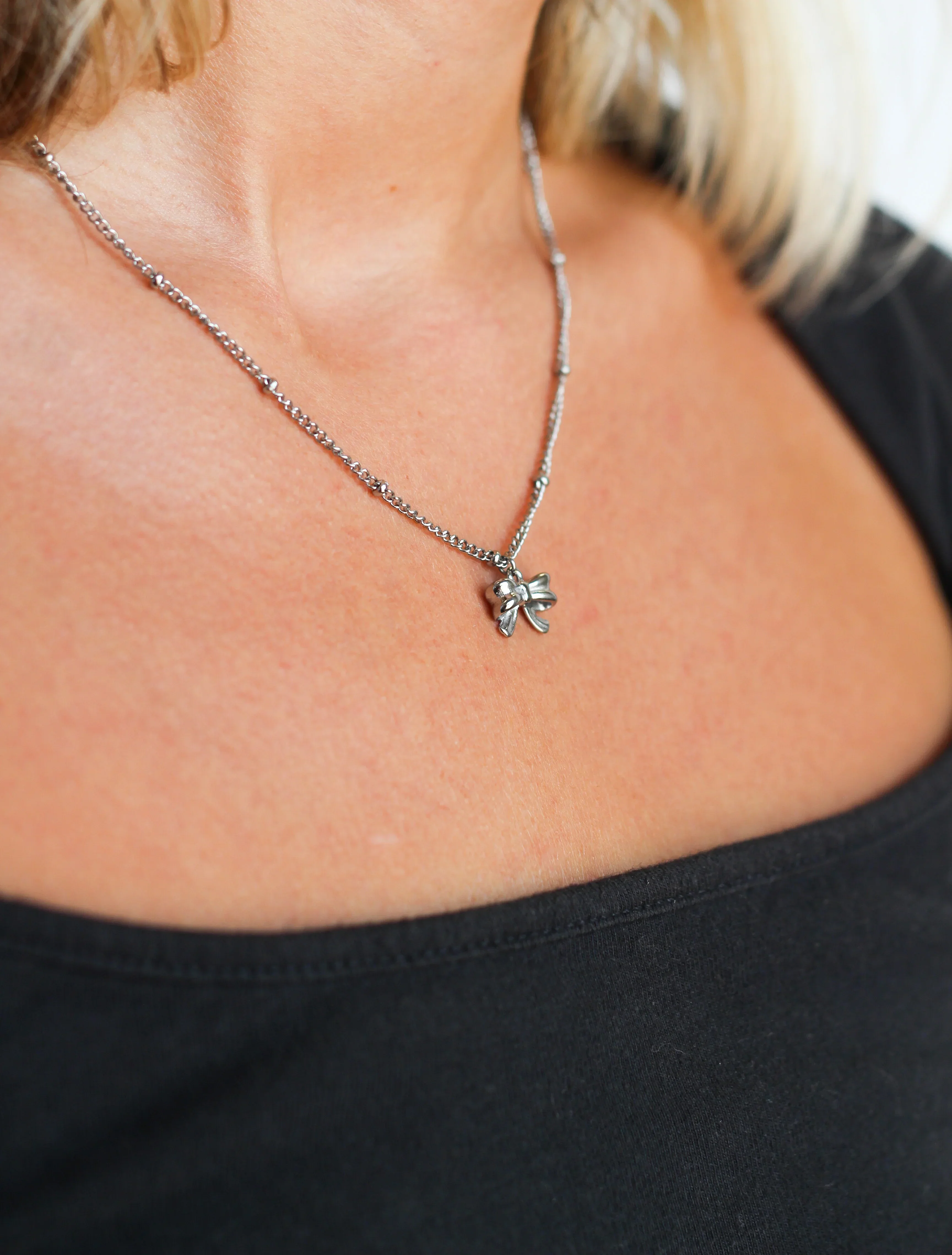 Stevie Bow Choker Necklace - Image 3