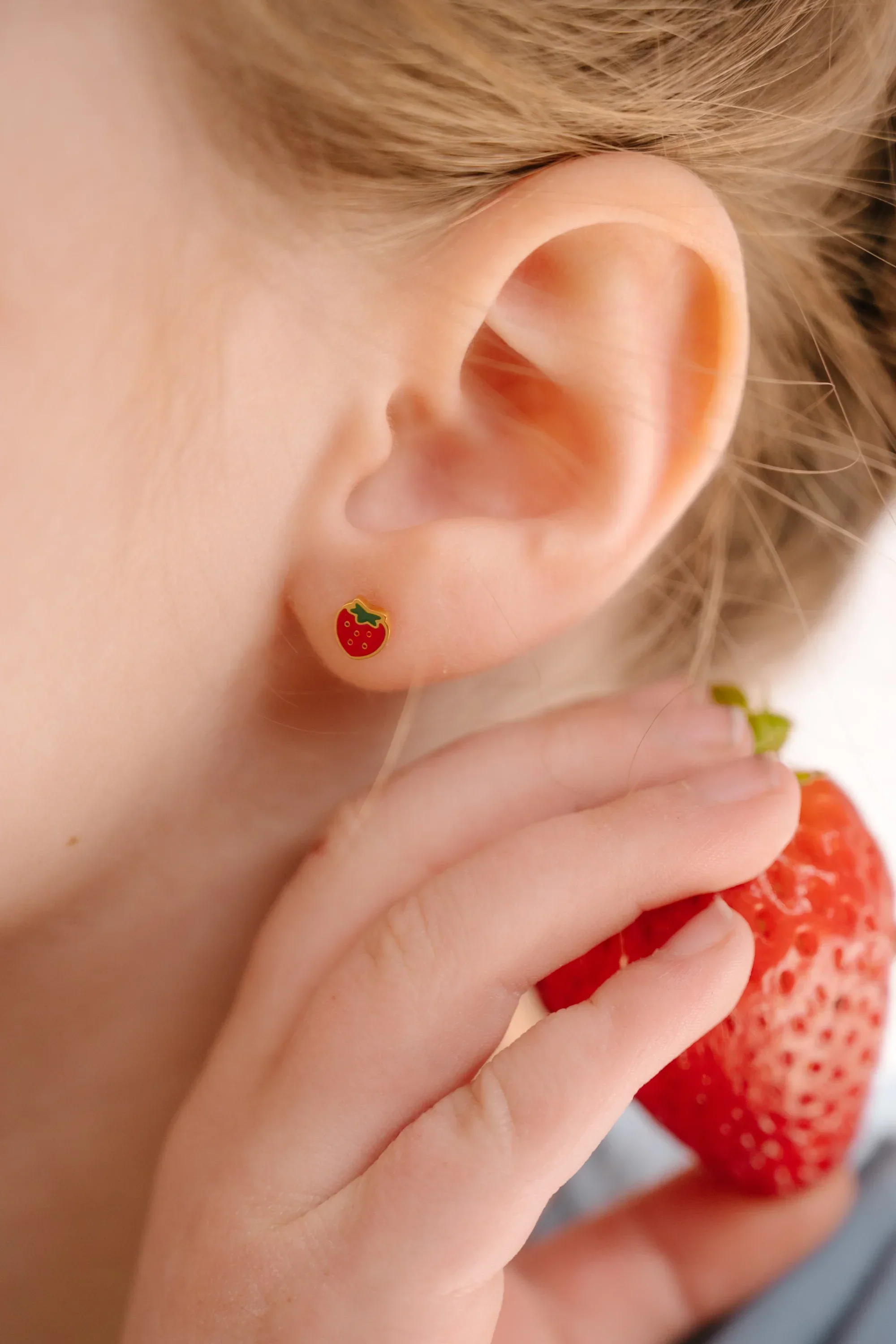 Strawberry Enamel Flat Back Stud - Image 3