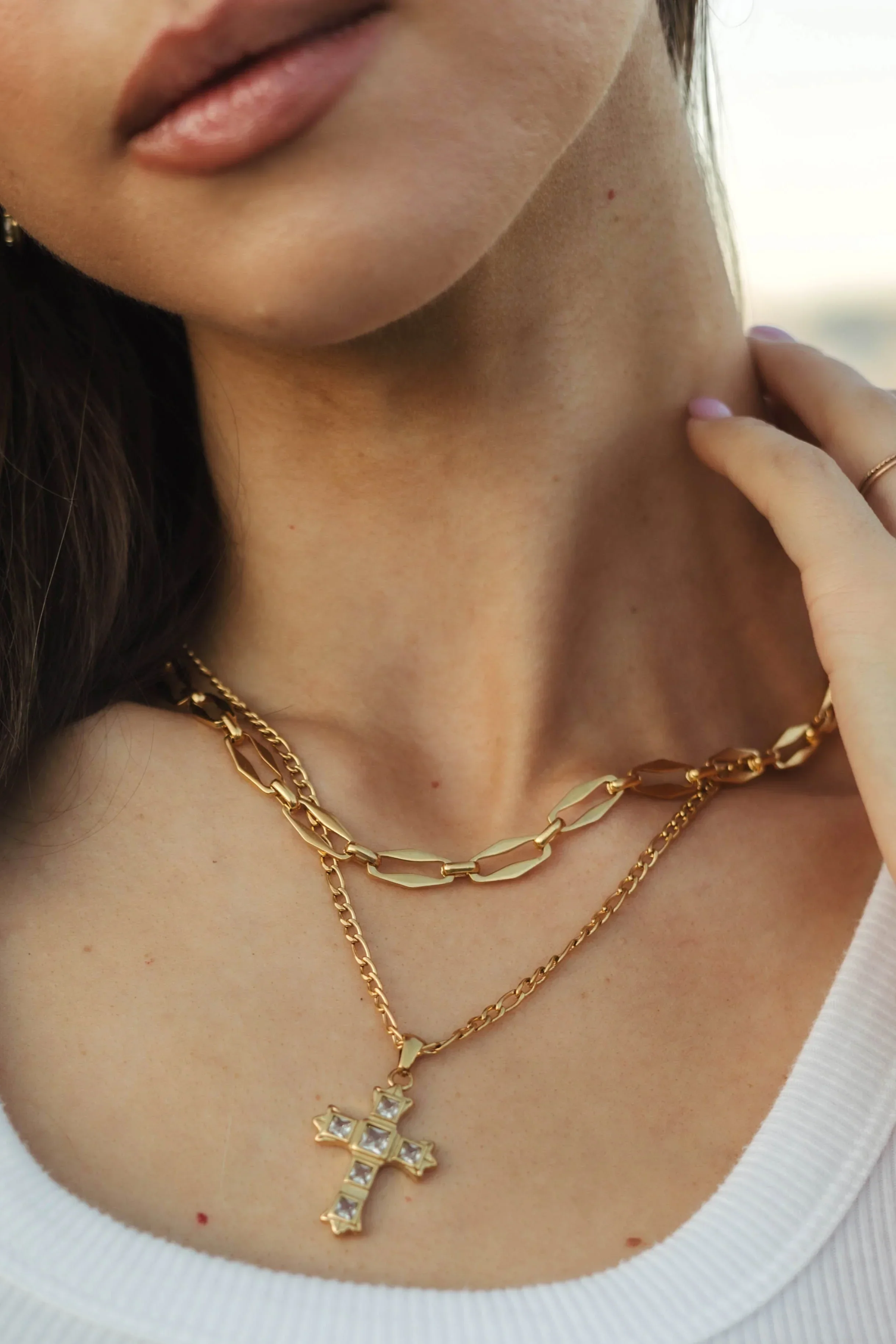 Sundown Link Necklace - Image 2