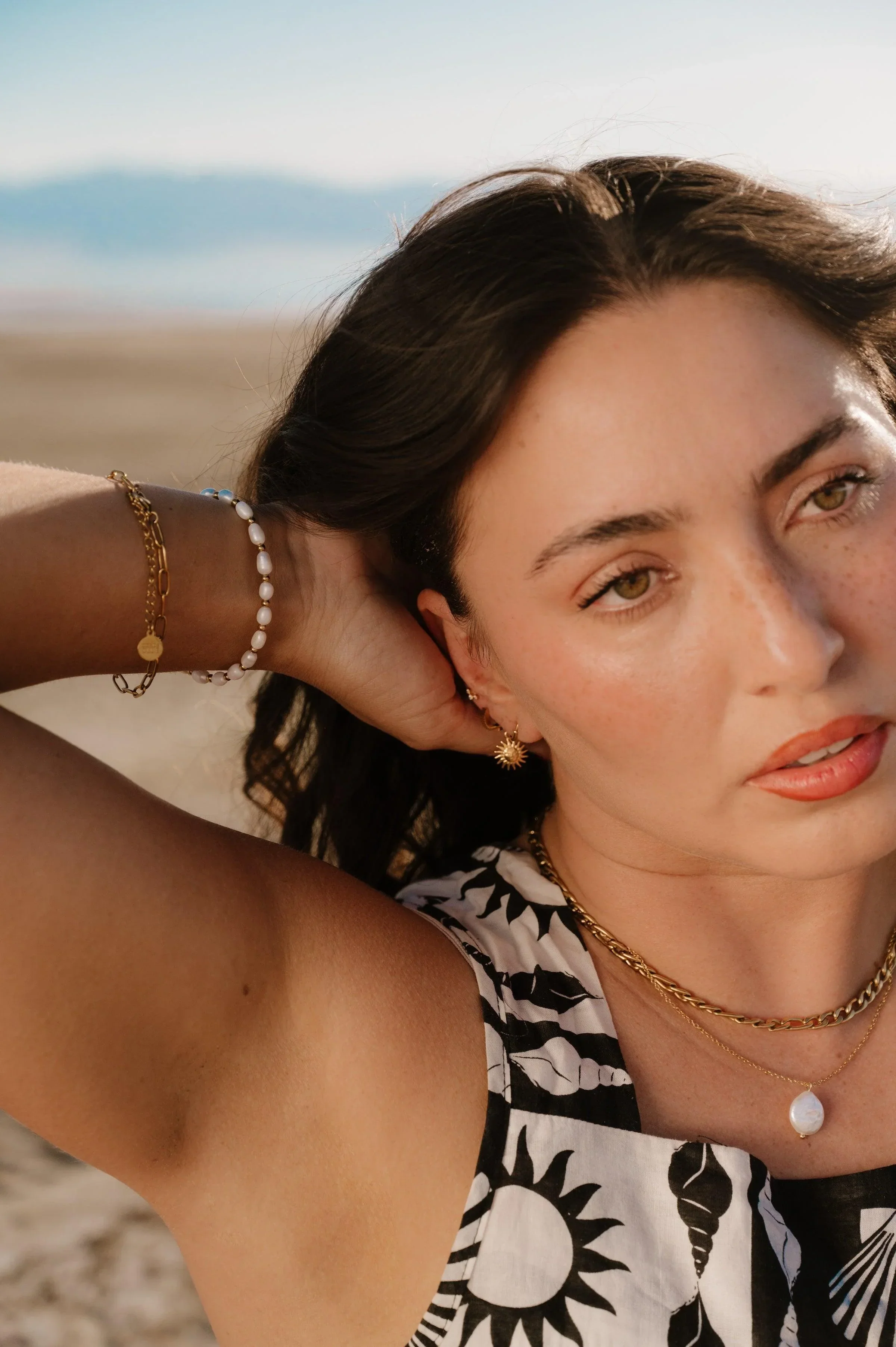 Sunkissed Pearl Bracelet - Image 6