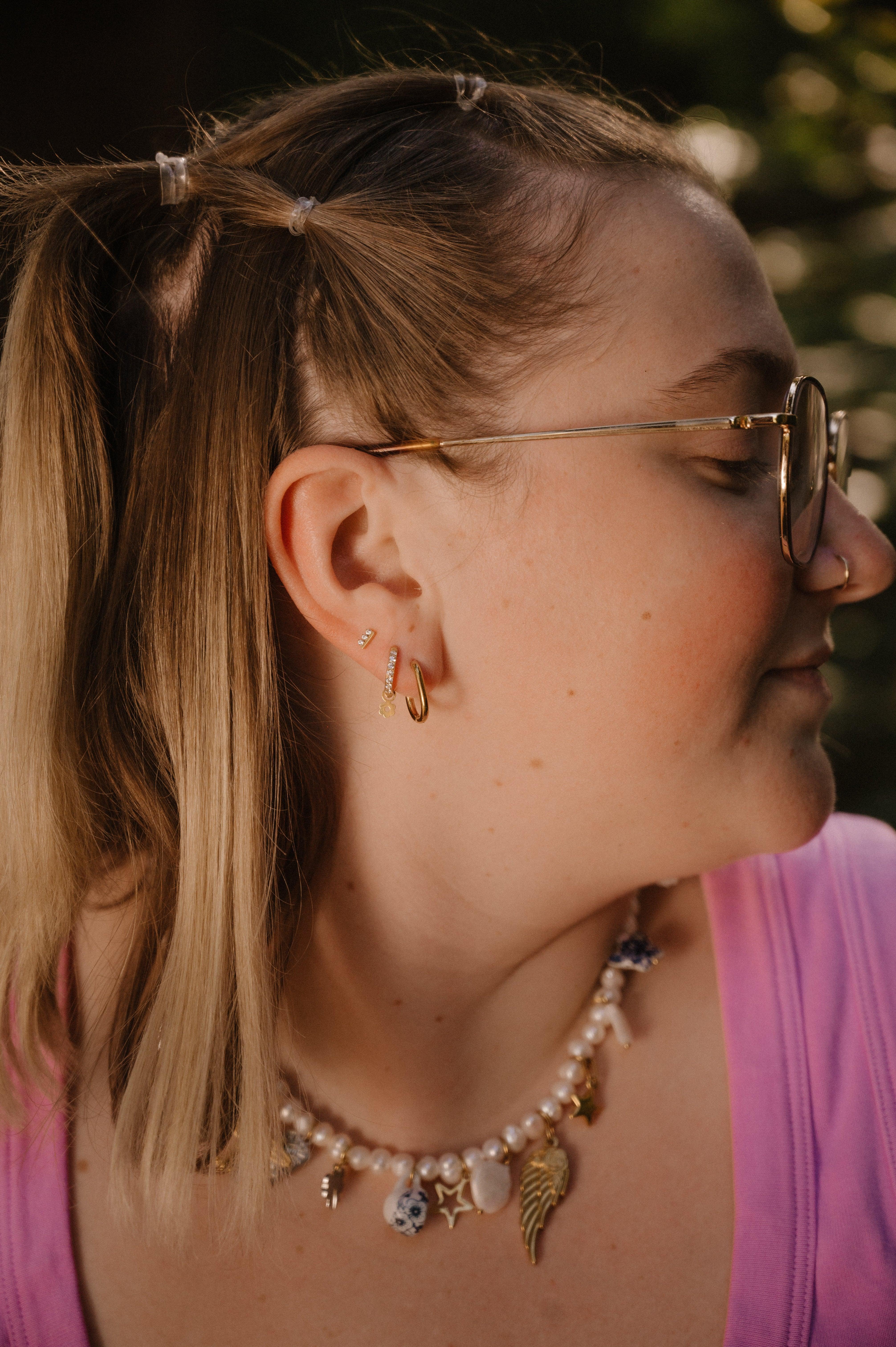 Daisy Hoop Charm - Image 3