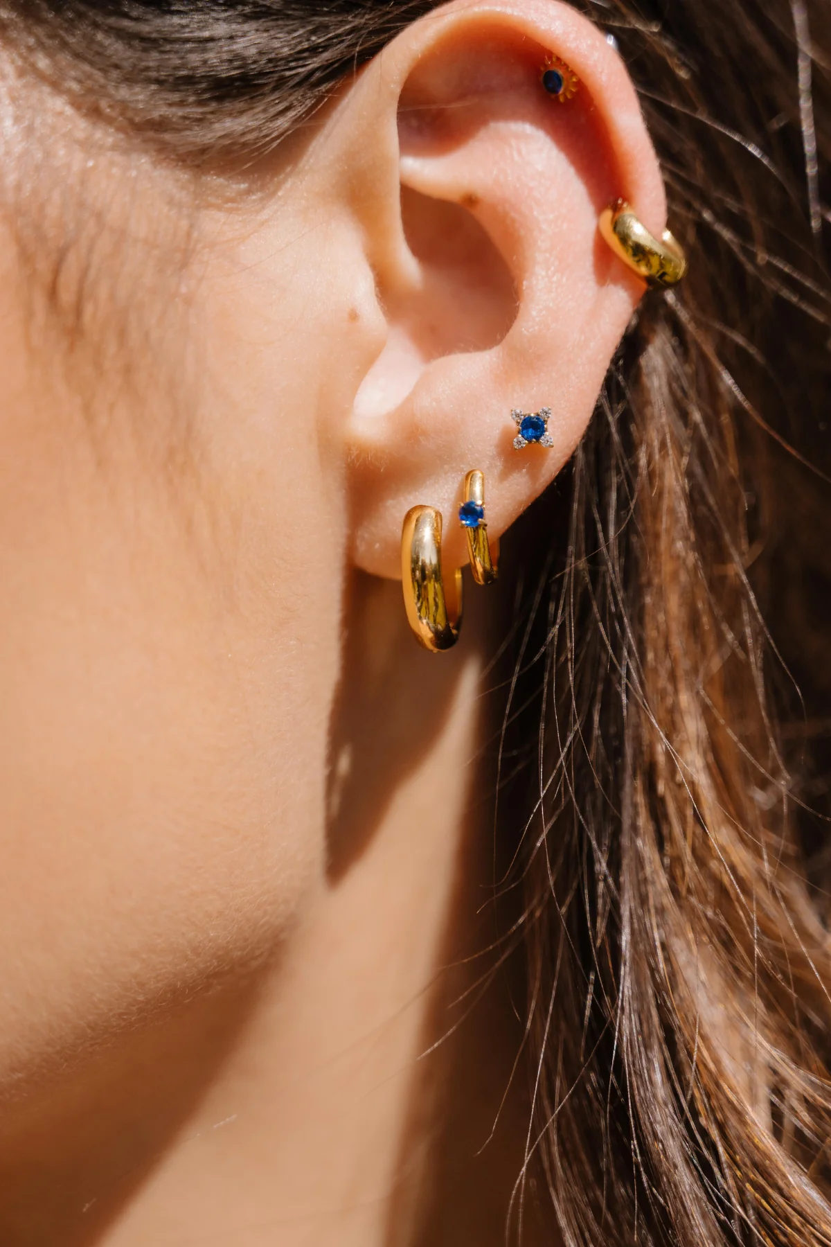 Titanium Solitaire Hoops - Sapphire - Image 2