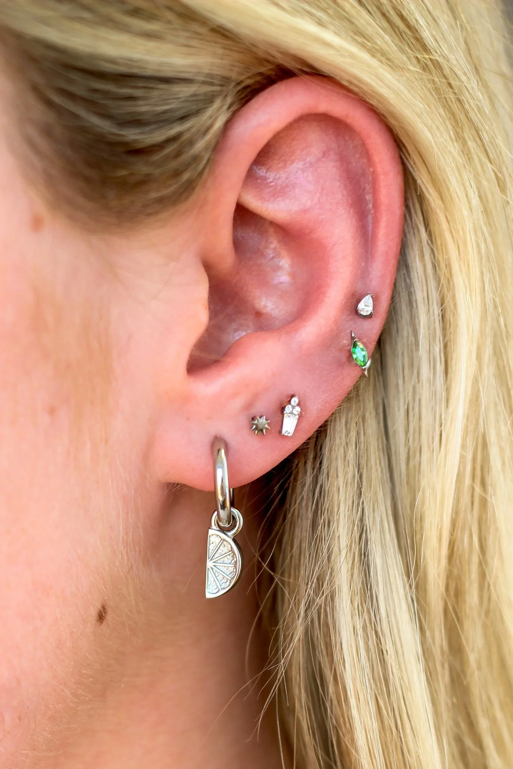 Whipped Cream On Top Flat Back Stud - Image 3